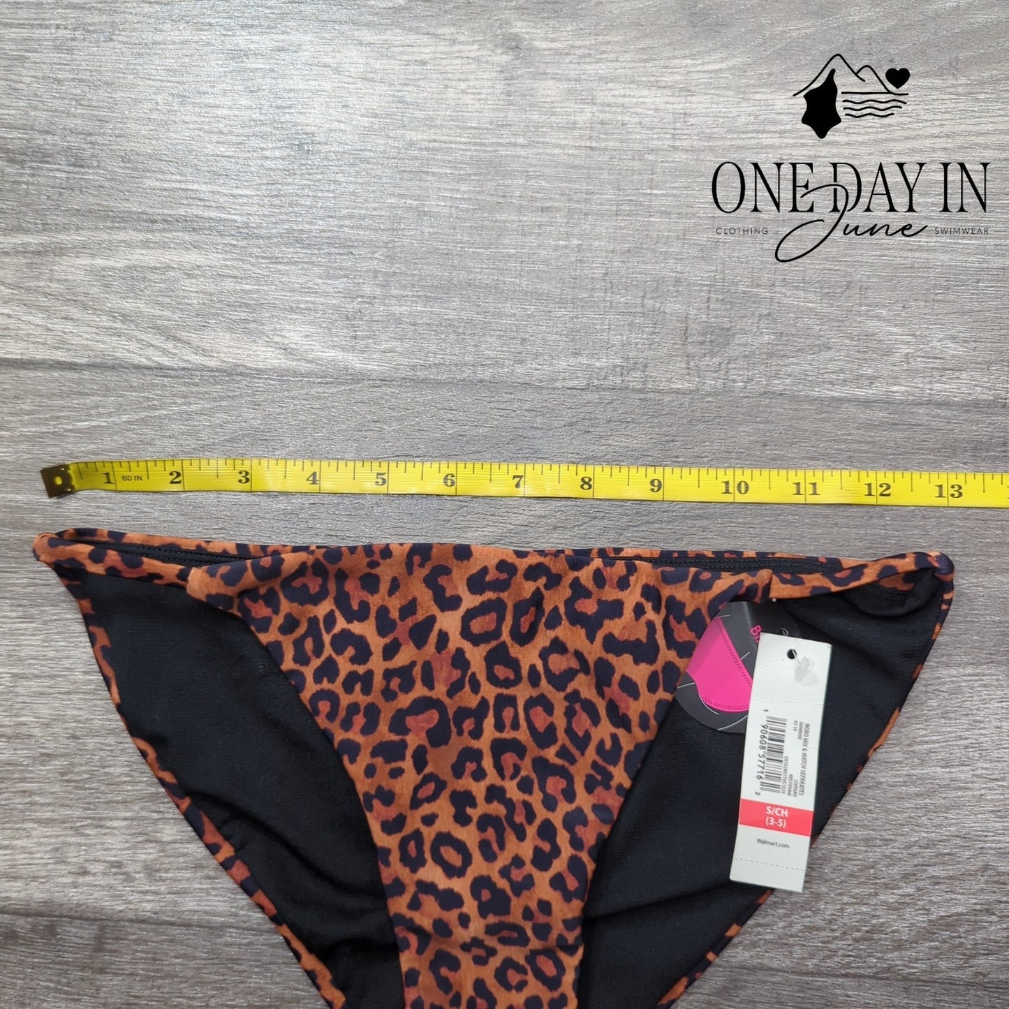 No Boundaries Moderate Coverage Leopard Bikini Bottom Size S