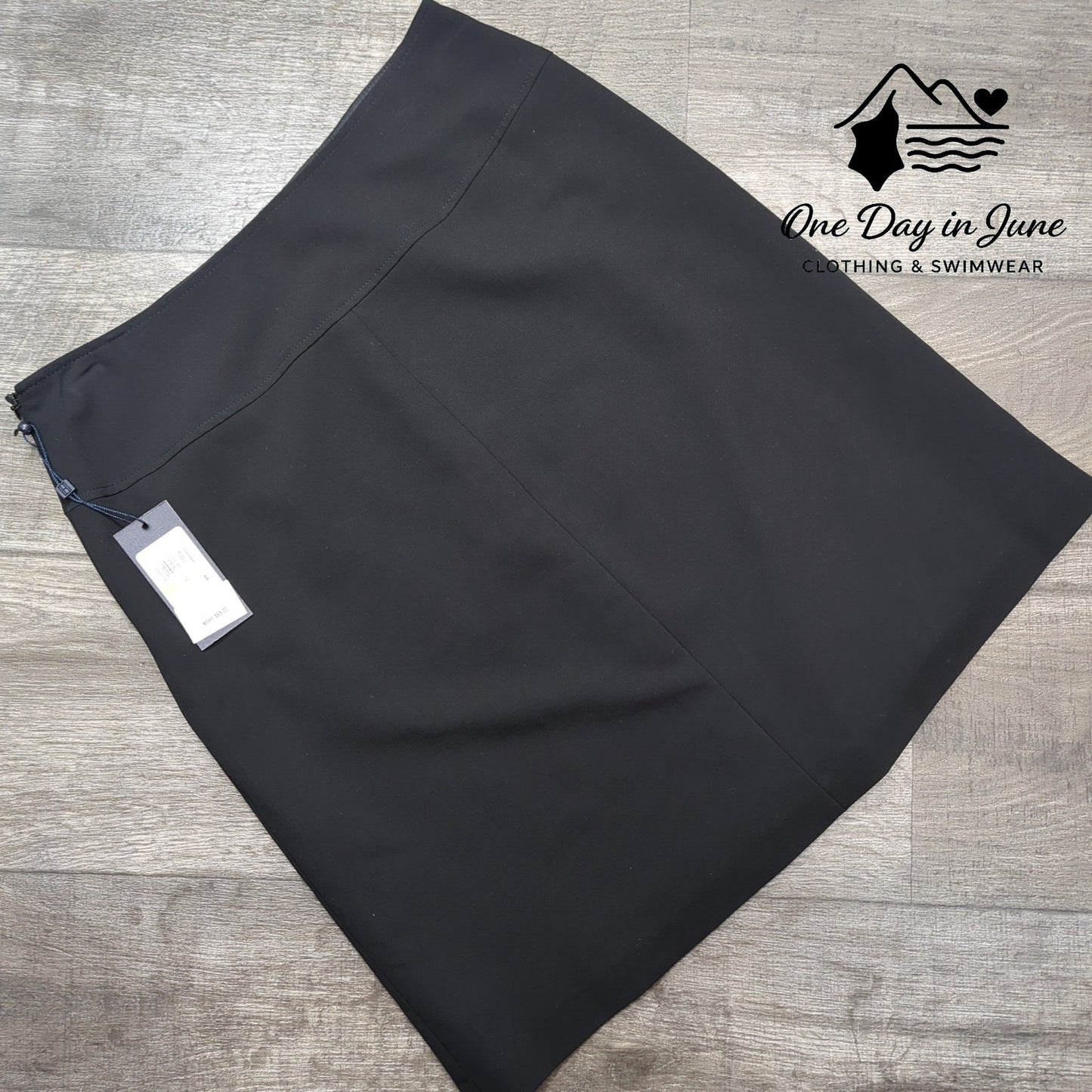 Tommy Hilfiger Lined Pencil Skirt Size 4