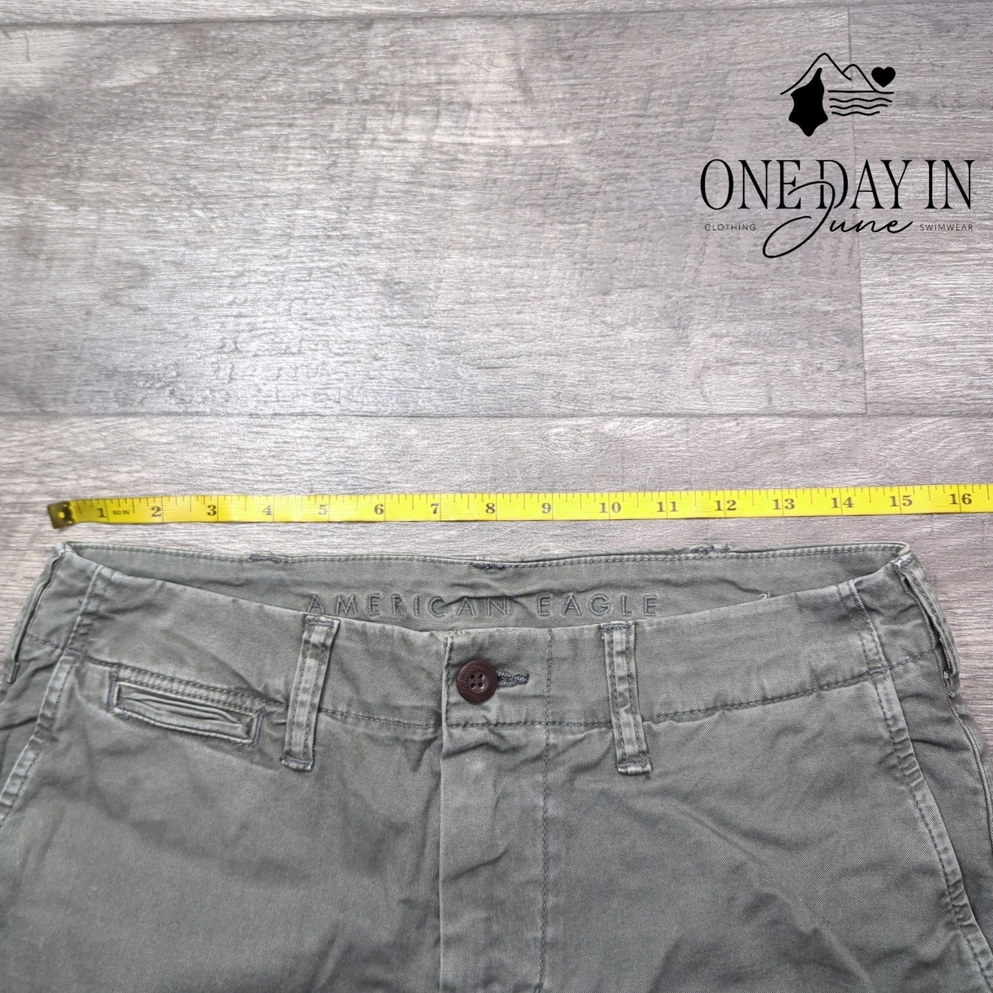 American Eagle Outfitters Straight Leg Jeans Size 30X36