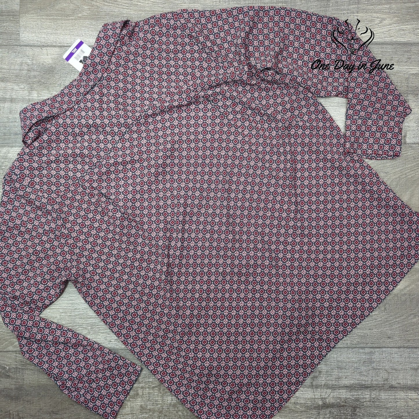 Chelsea & Theodore Button Front Long Sleeve Top Size XXL