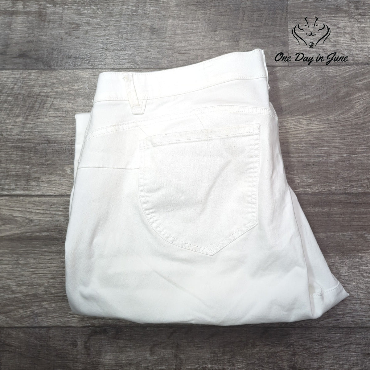 Democracy Ab Solution Ankle Skimmer Jeans Plus Size White NWT Size 24W