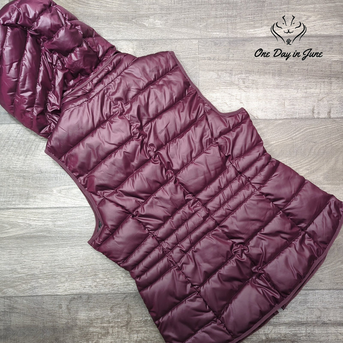 Marc New York Andrew Marc Hooded Puffer Vest Burgundy Lightweight Women's Size M