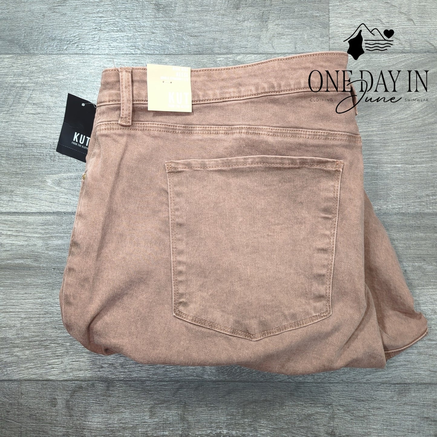 Kut from the Kloth Plus Size High Rise Rsse Ankle Straight Leg Jeans Size 24W