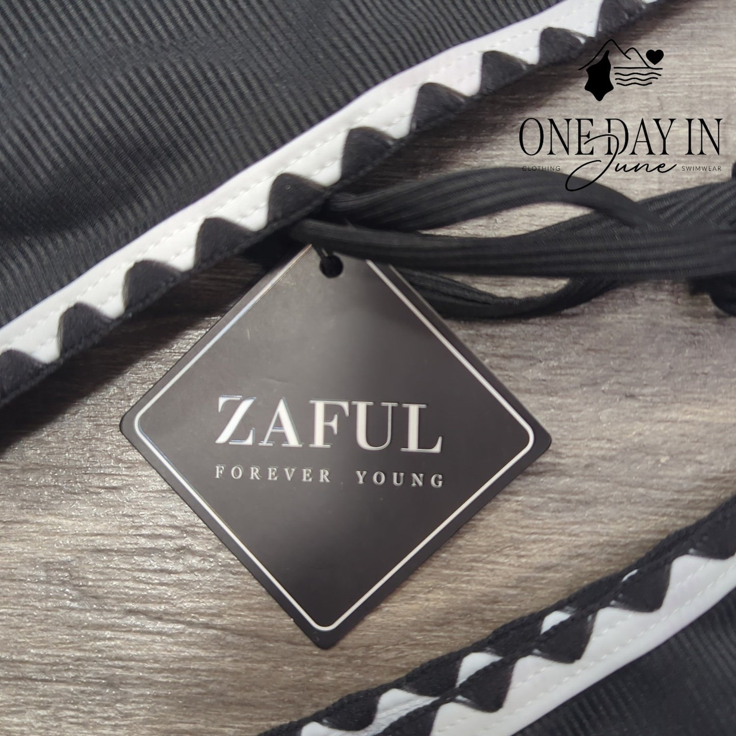 Zaful Bandeau Ribbed Bikini Swimsuit Size M