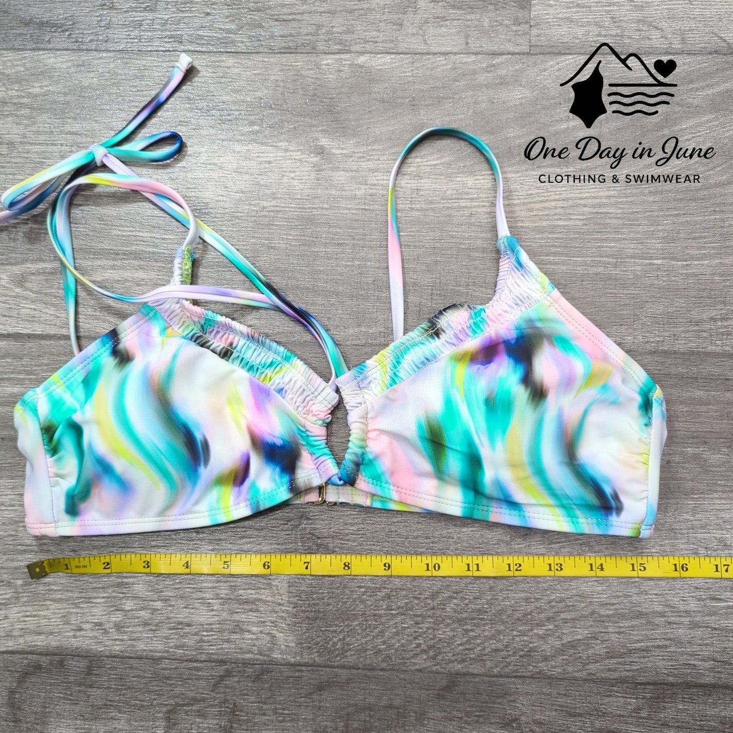 California Sunshine Keyhole Bikini Top Size XL