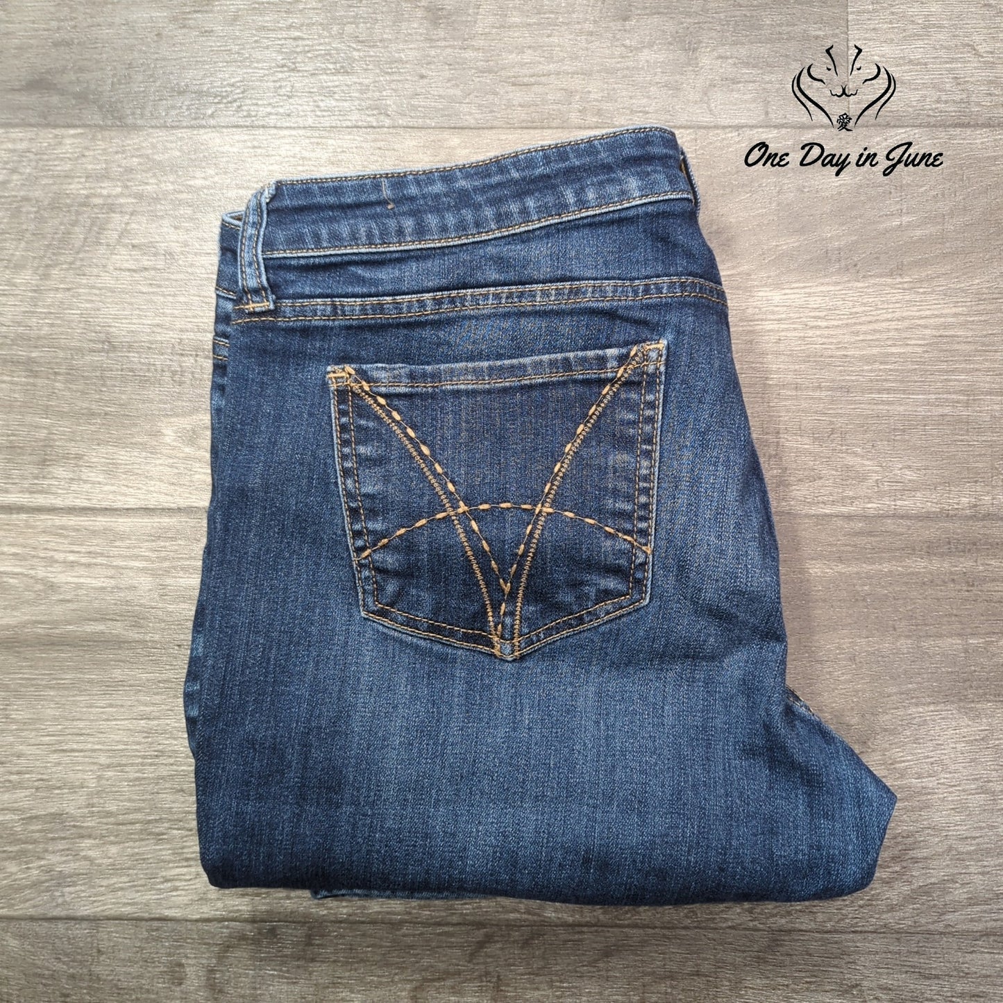 Kut from the Kloth Straight Leg Jeans Size 14