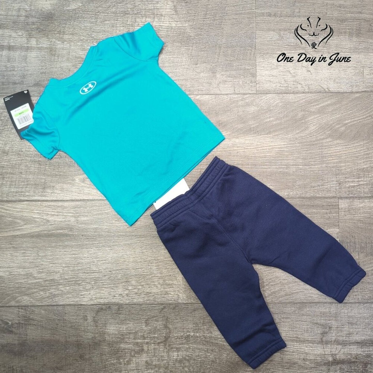 Under Armour Short Sleeve Sweatpants Set Size 3/6 M