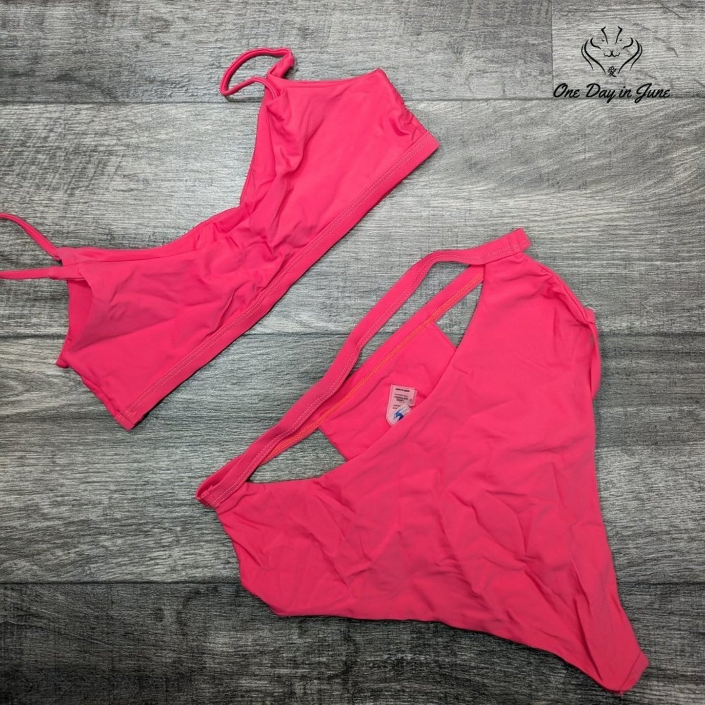 ODIJ Crop Top Cutout Bikini Swimsuit Size L