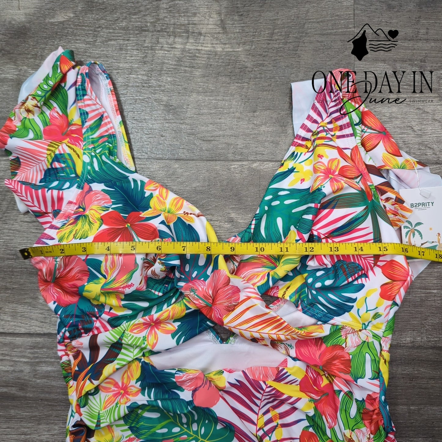 B2Prity Twist Front Keyhole One Piece Swimsuit Size XL