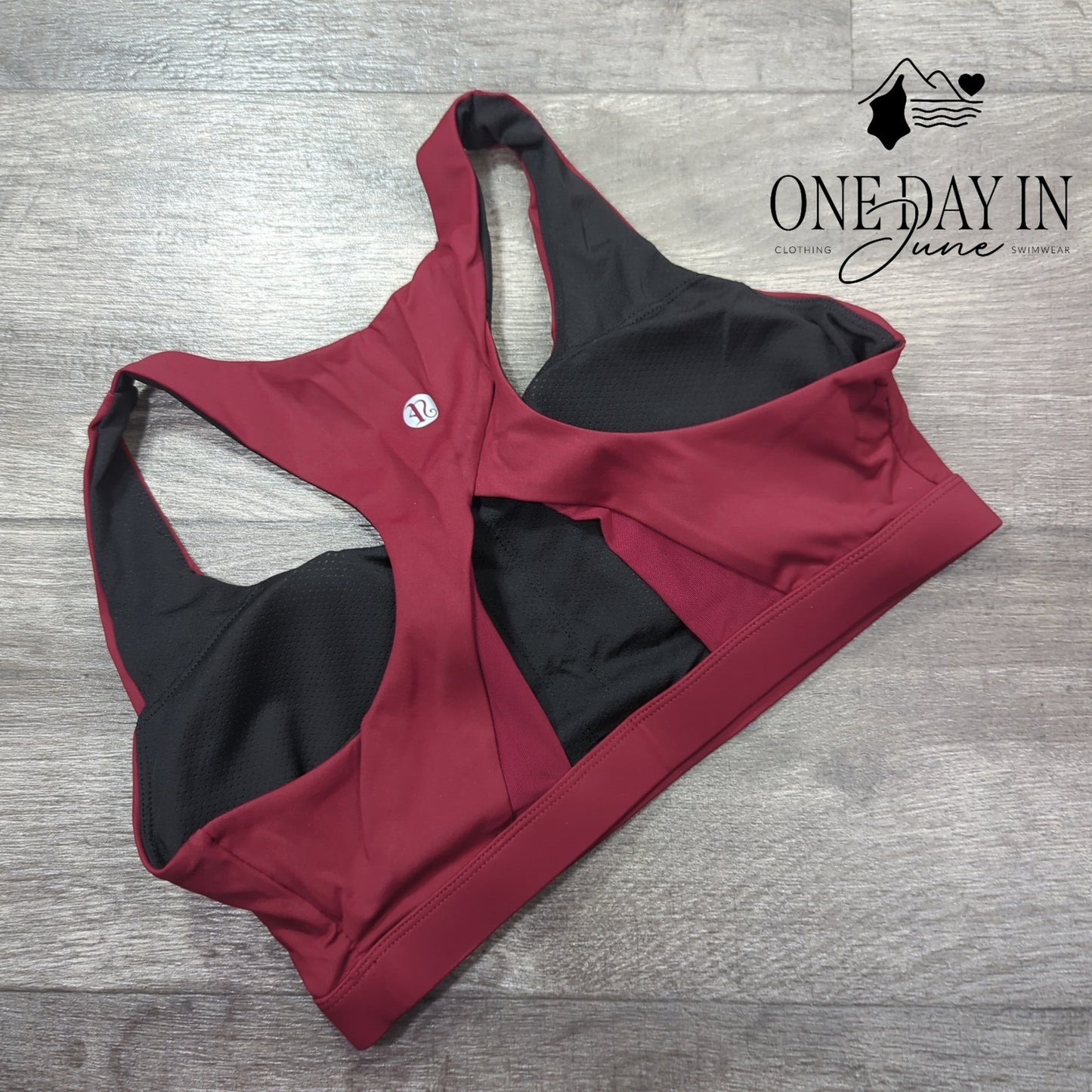 Running Girl Padded Sports Bra Size L