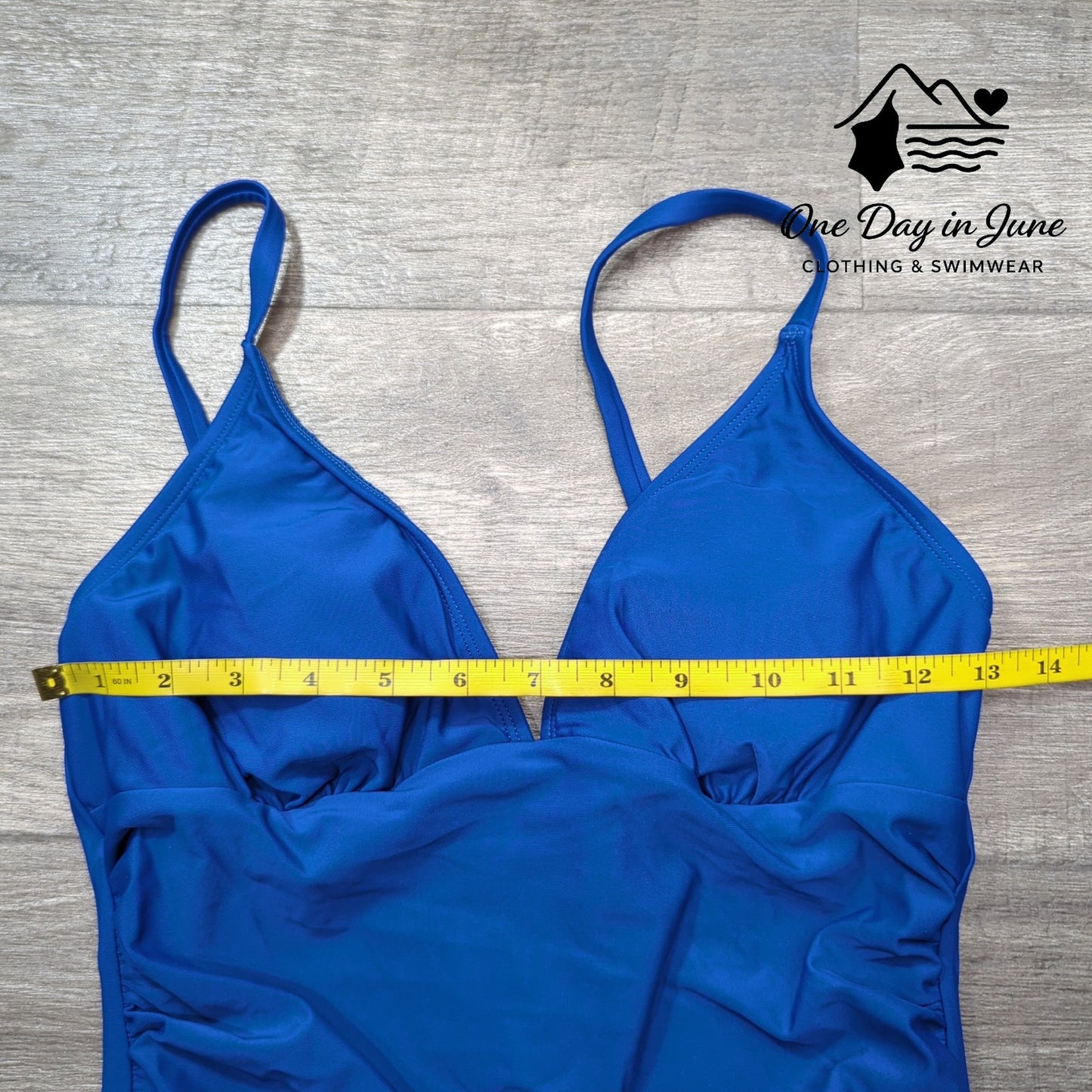 Cupshe V Neck Tummy Control One Piece Swimsuit Size M