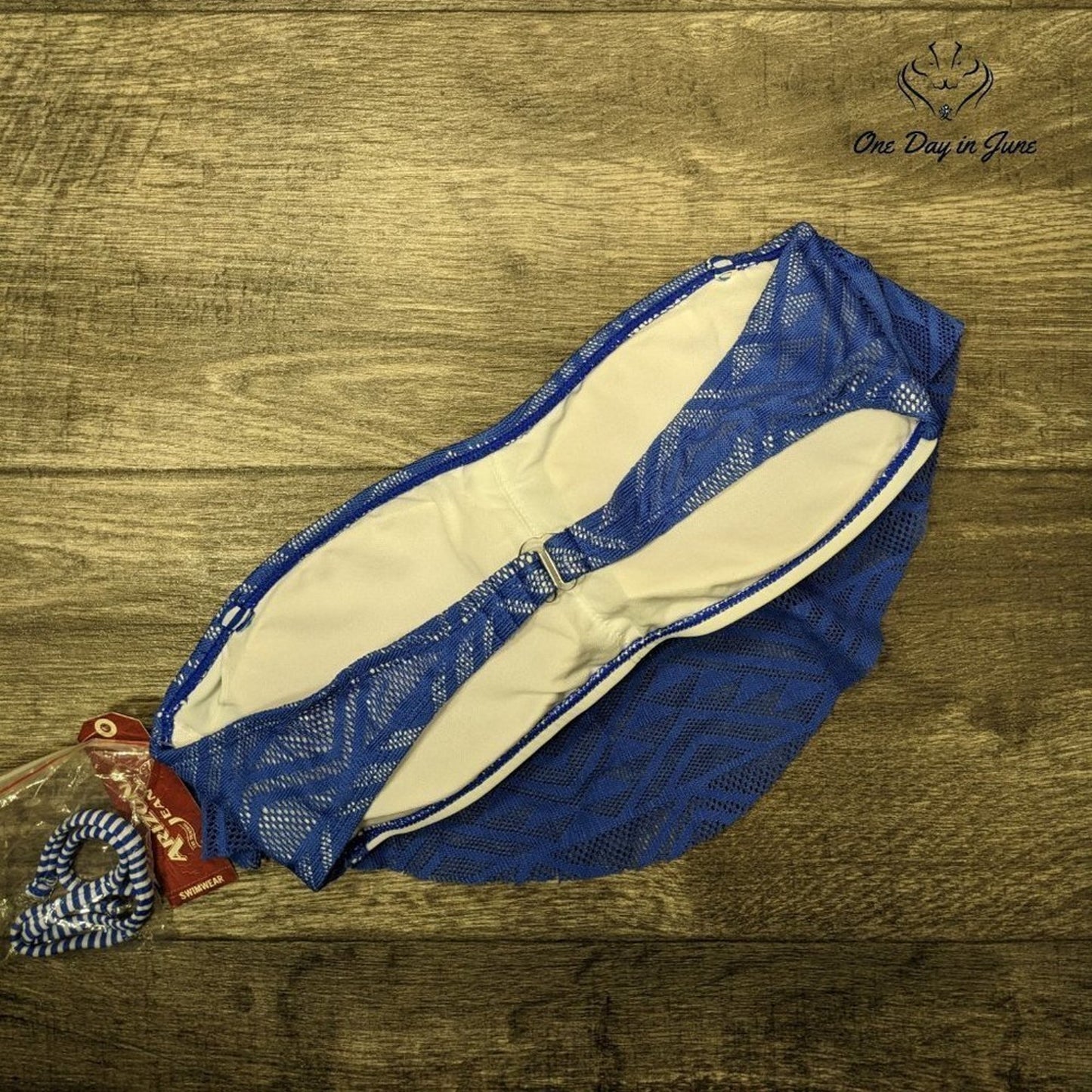 Arizona Jean Co. Juniors Flounce Bikini Top Size L