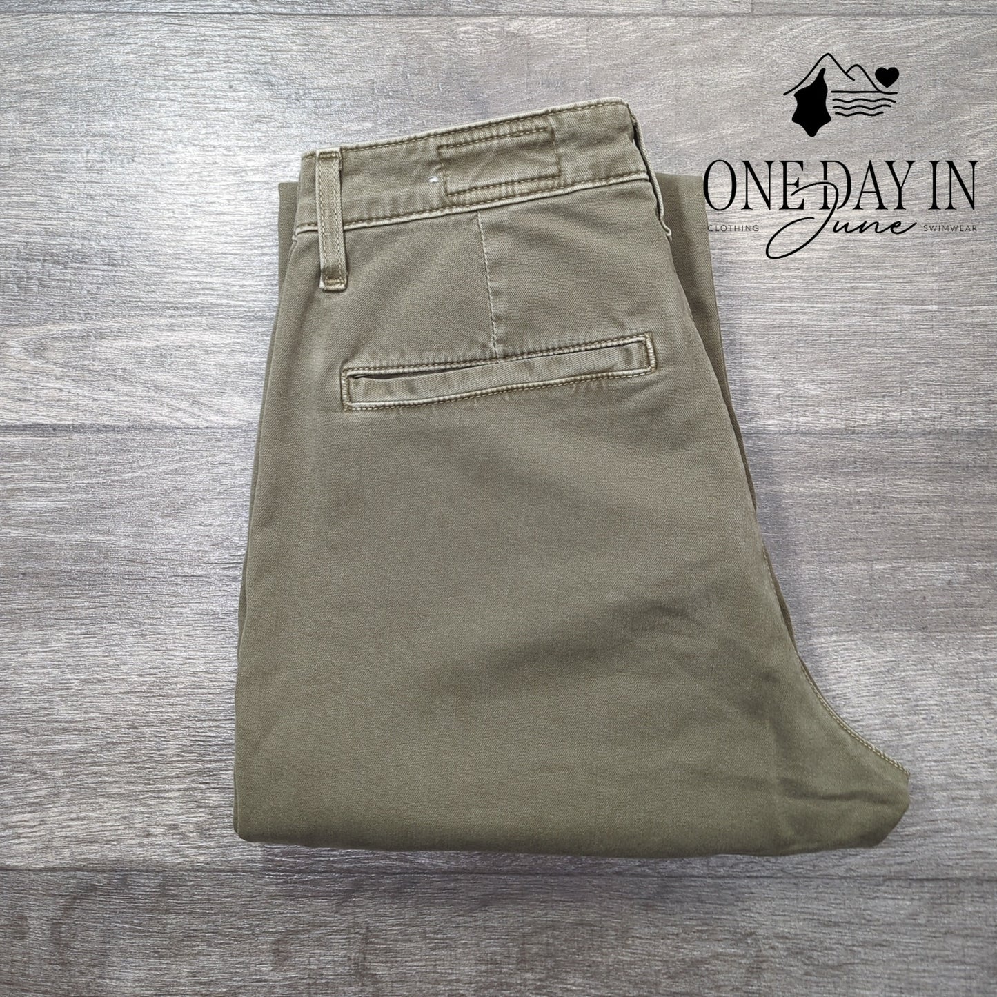 AG Adriano Goldschmied The Caden Tailored Trouser Pants Size 27 (4)