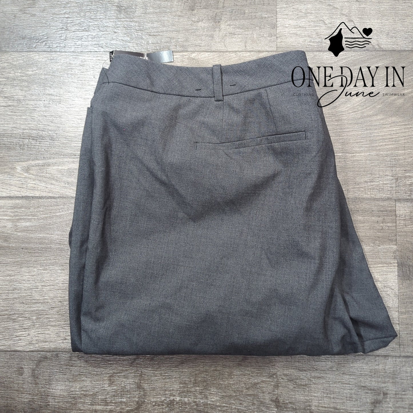 Worthington Plus Size Curvy Fit Perfect Trouser Pants Size 22WS