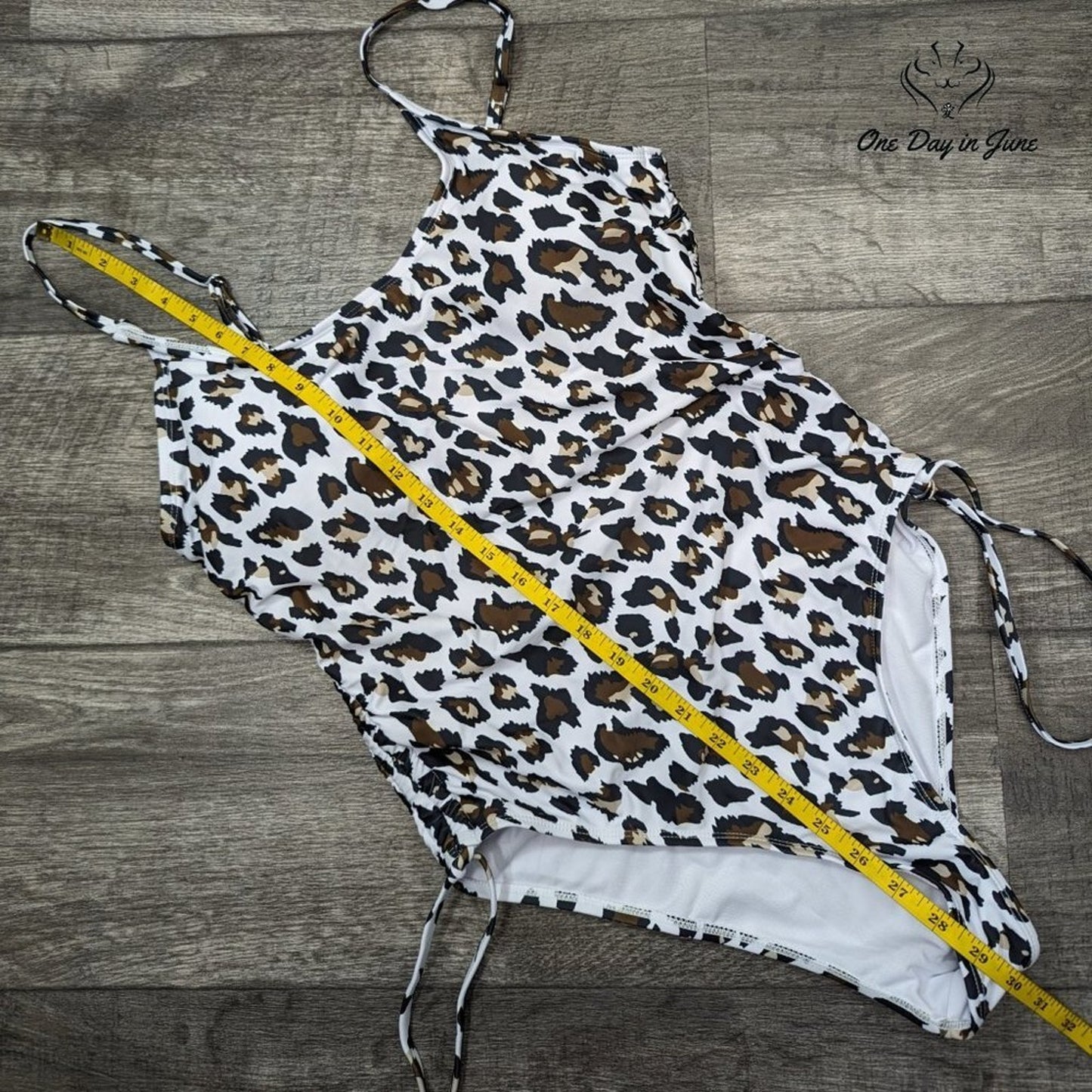 Peddney Ruched Side Leopard One Piece Swimsuit Size 2XL