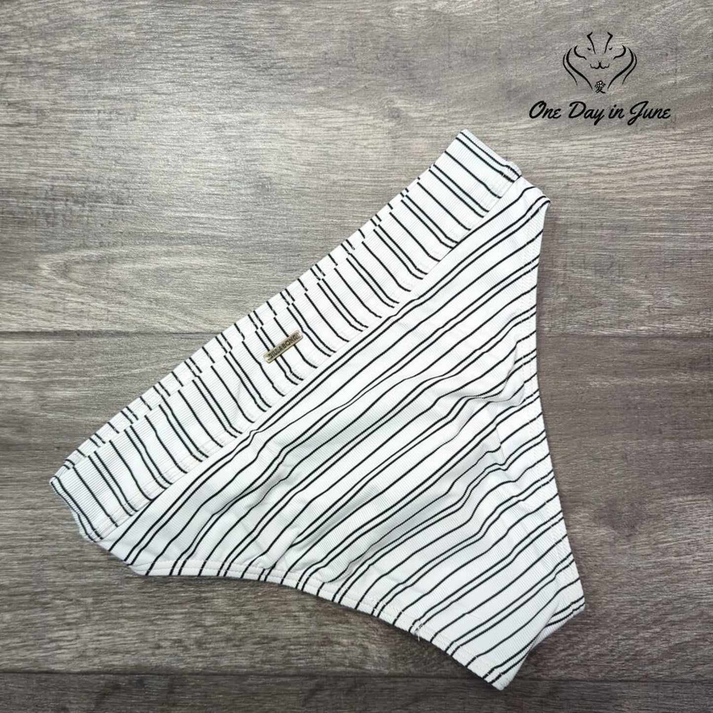 Billabong Easy On Me Maui Bikini Bottom Size S