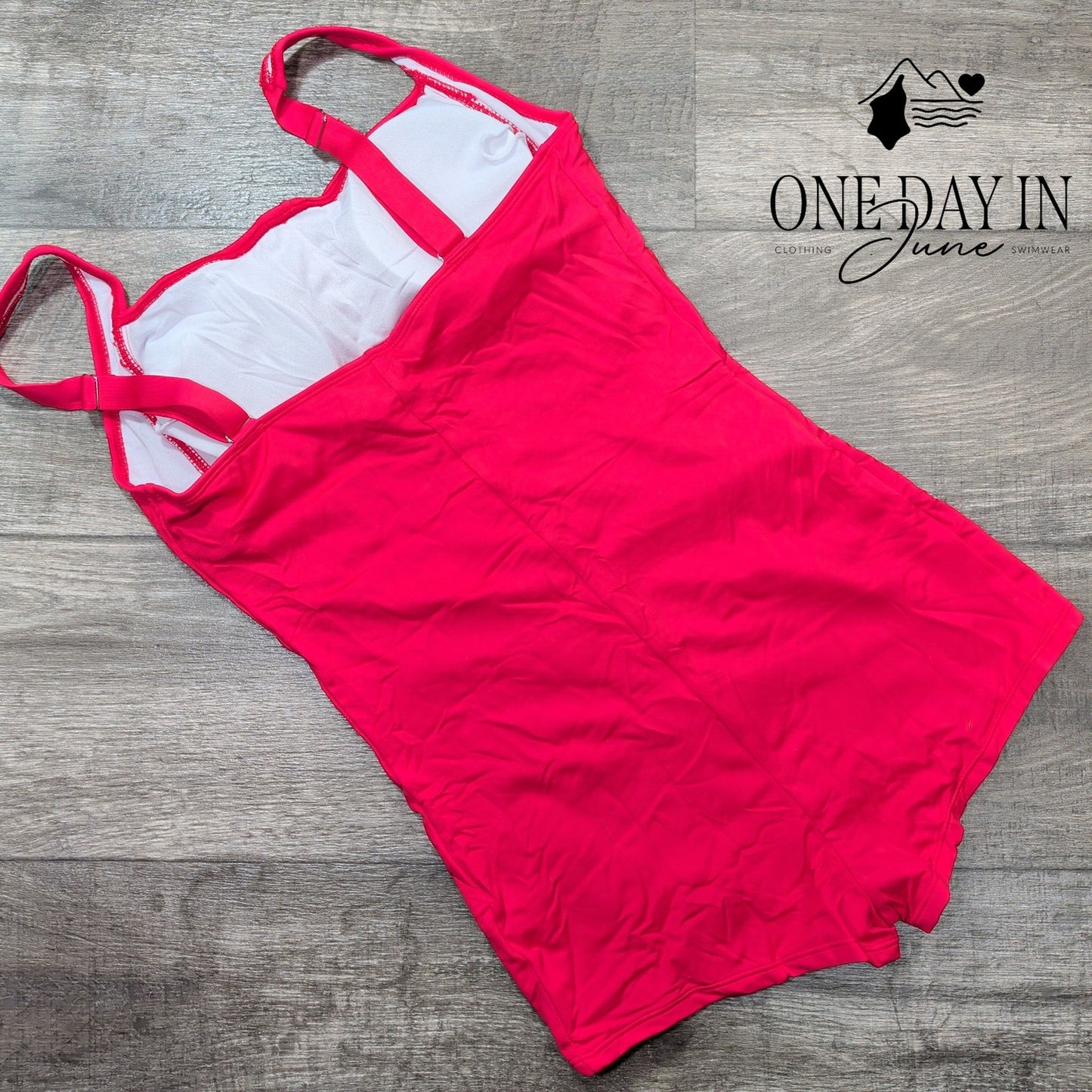 Sovoyontee Retro Classic One Piece Swimsuit Size L