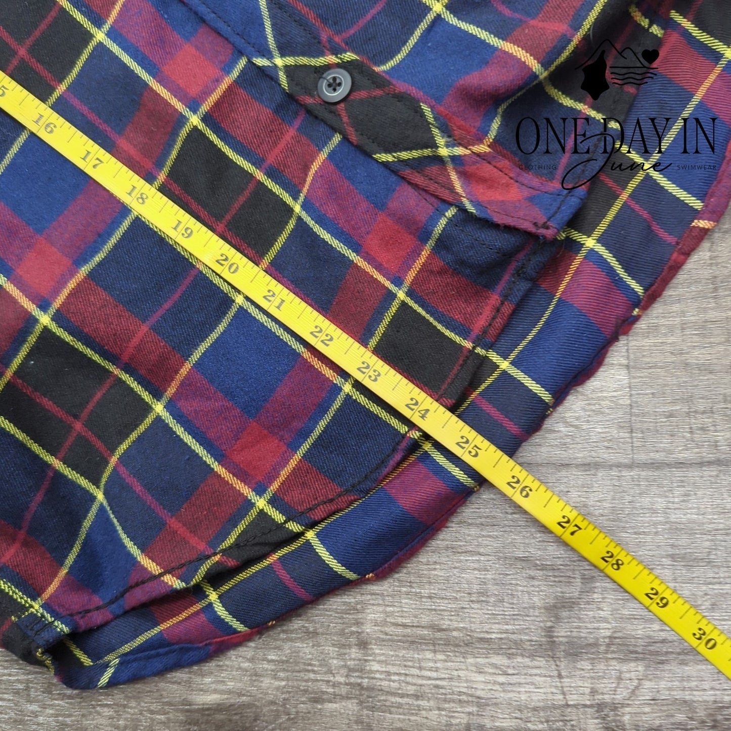 DRL Essentials Hooded Button Front Flanel Shirt Size S