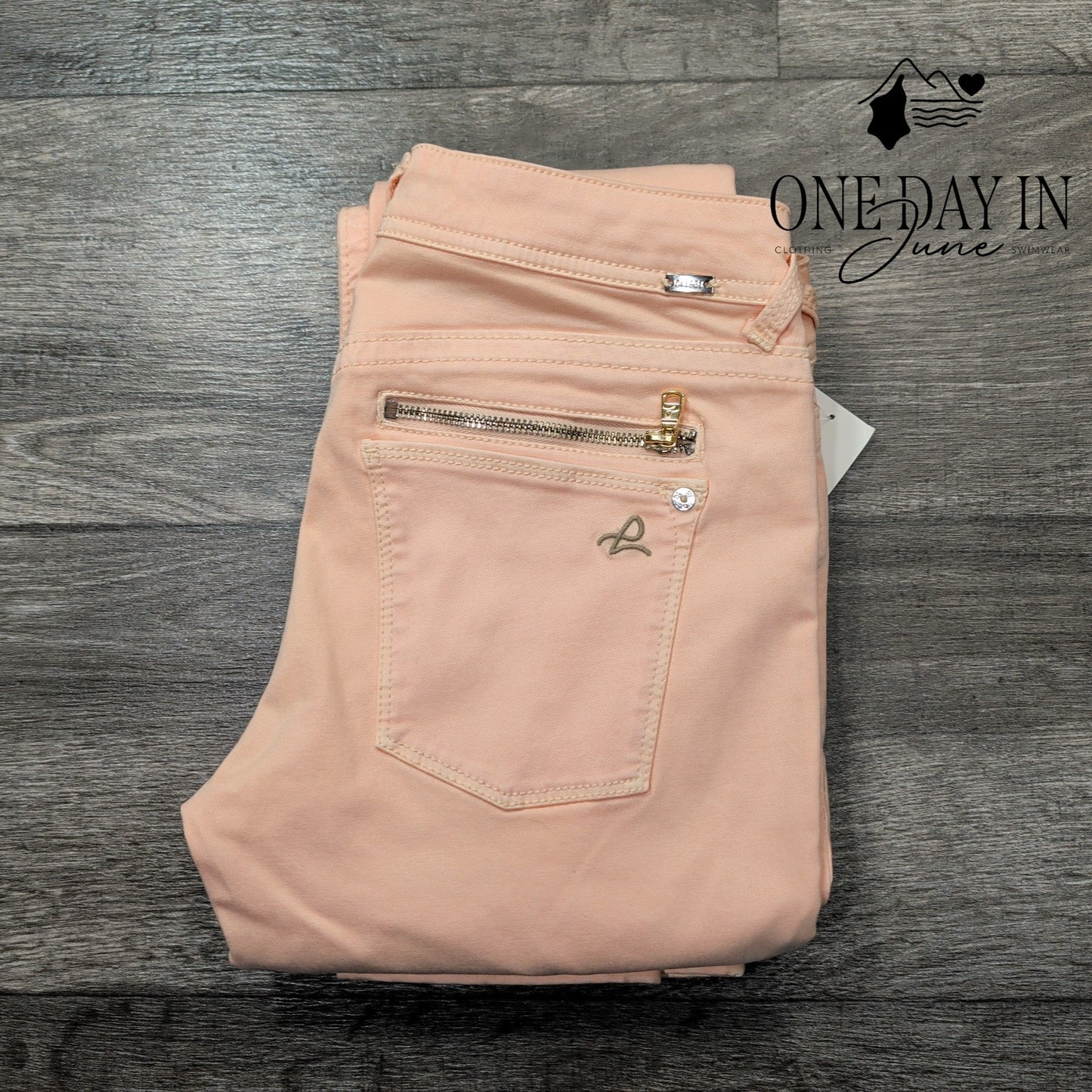 DL1961 Amanda Skinny Jeans Size 6 (28)