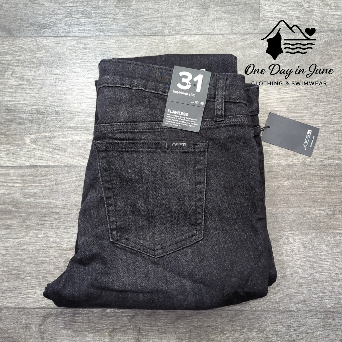 Joe's Jeans Boyfriend Slim Flawless Black Jeans NWT Size 31 (12)