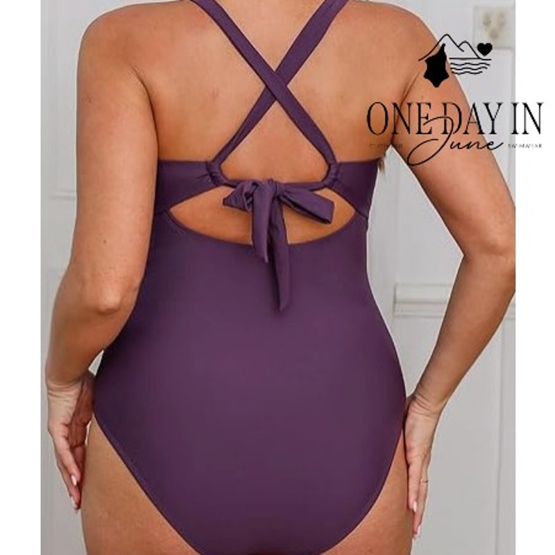 Cupshe Cross Front Keyhole One Piece Swimsuit Size XL
