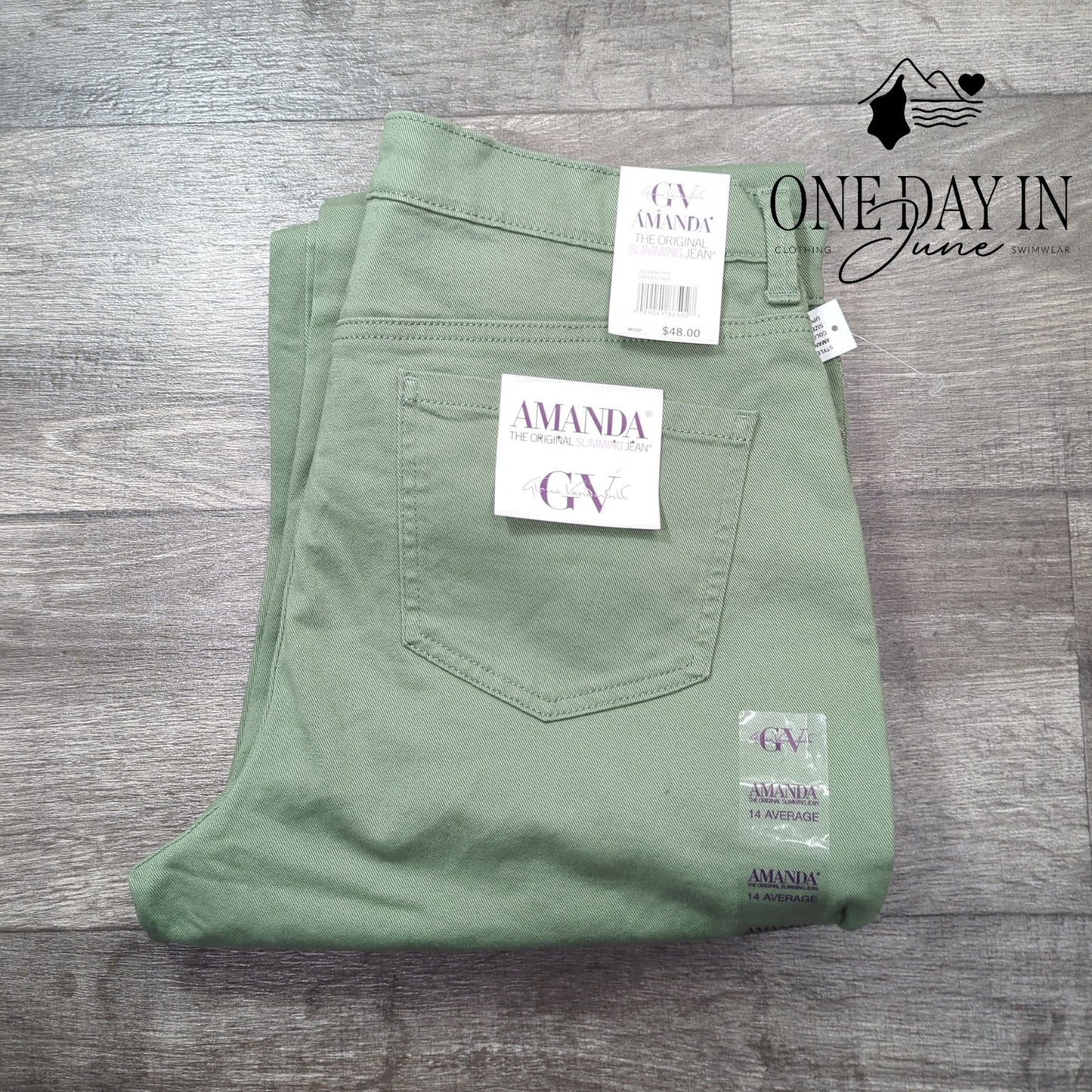 Gloria Vanderbilt The Original Slimming Classic Rise Tapered Leg Jeans Size 14