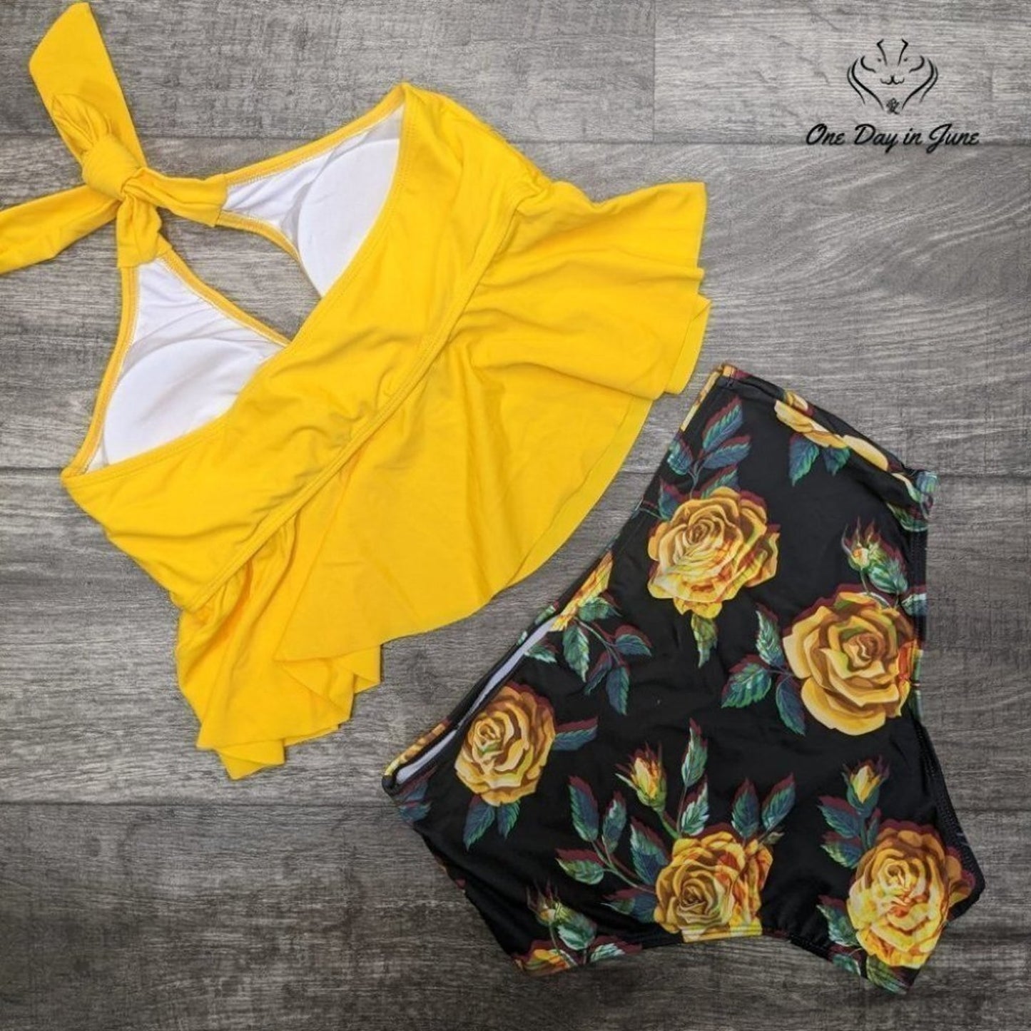 Peddney Flounce High Waist Bikini Swimsuit Size M