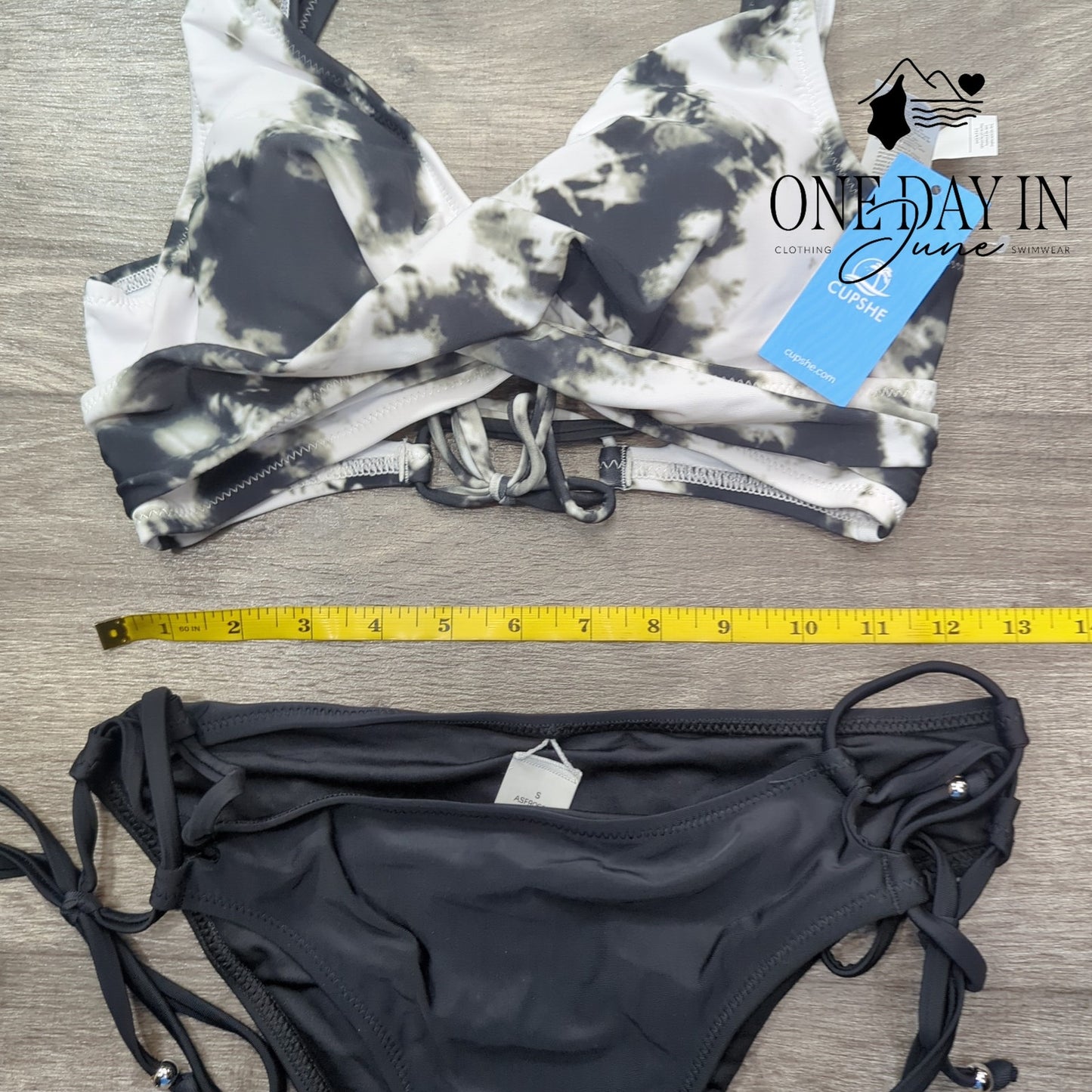 Cupshe Twist Front Tie Back Tie Side Bikini Swimsuit Size S