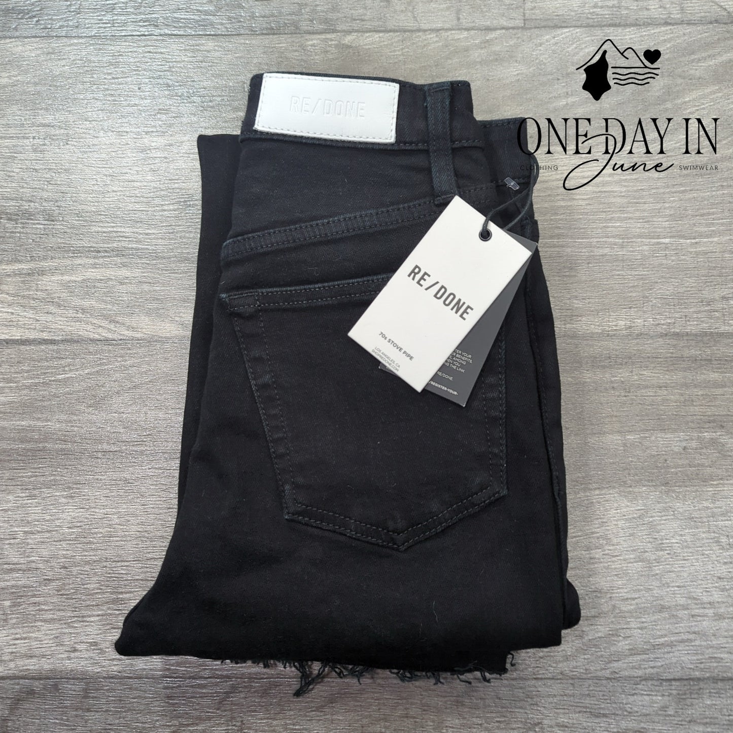 Re/Done 70s Stove Pipe Jeans Black Noir With Rip High Rise NWT Size 00 (24)