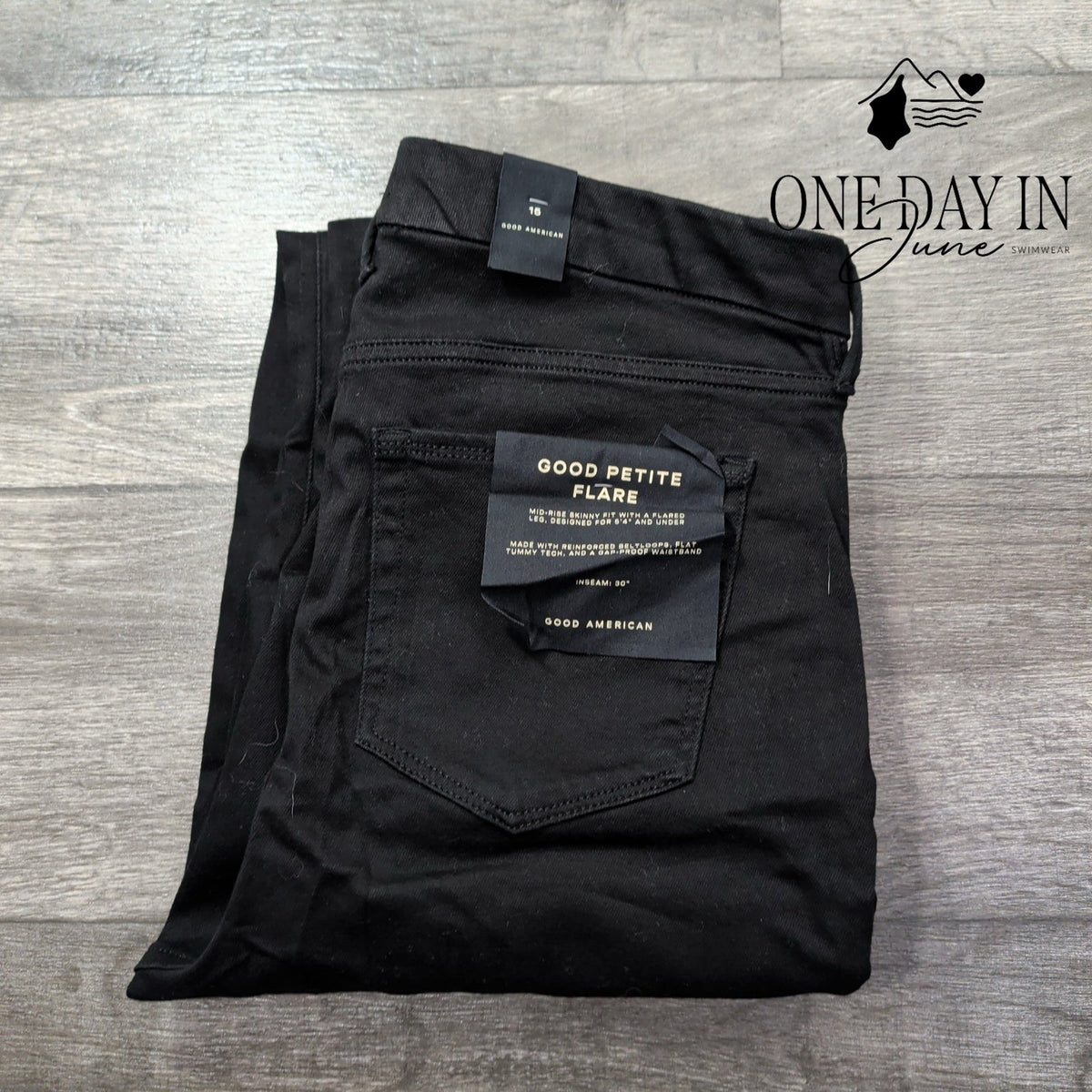Good American Good Petite Flare Jeans Black NWT Size 15