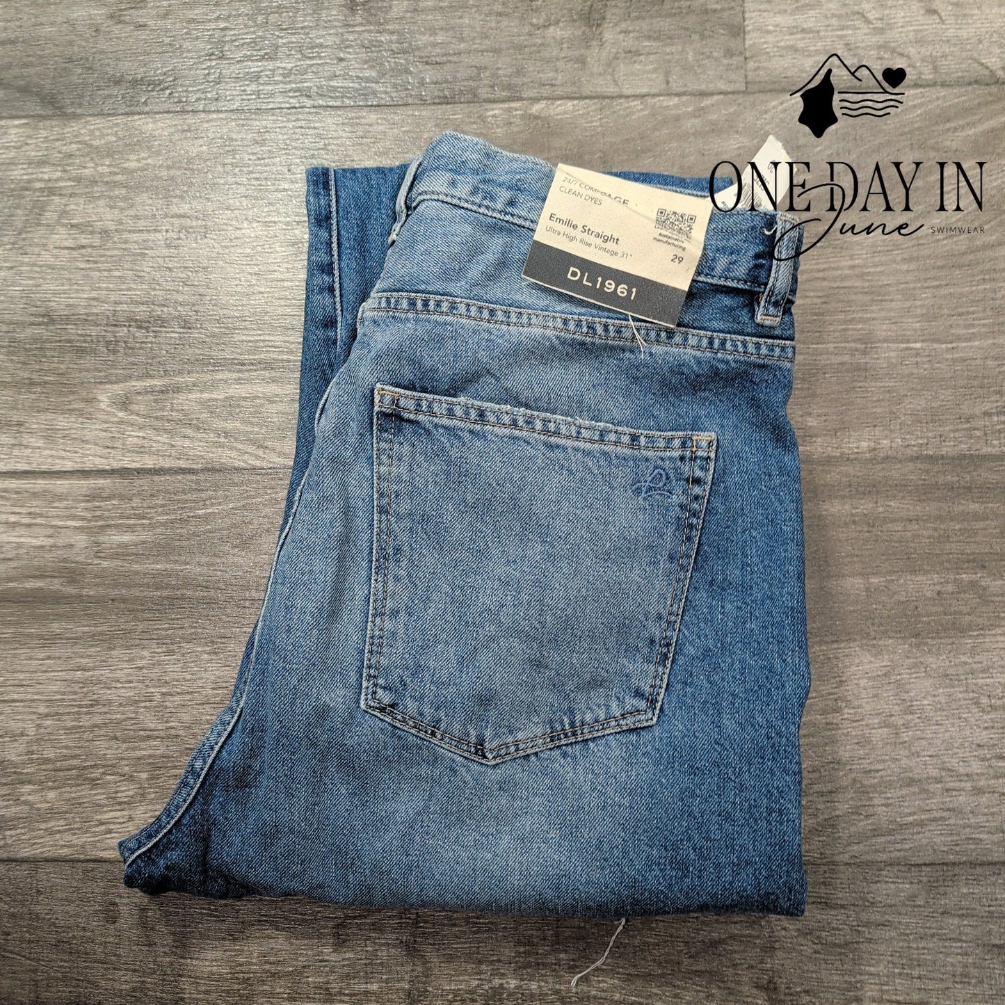 DL1961 Emilie Straight Leg Jeans Size 8 (29)