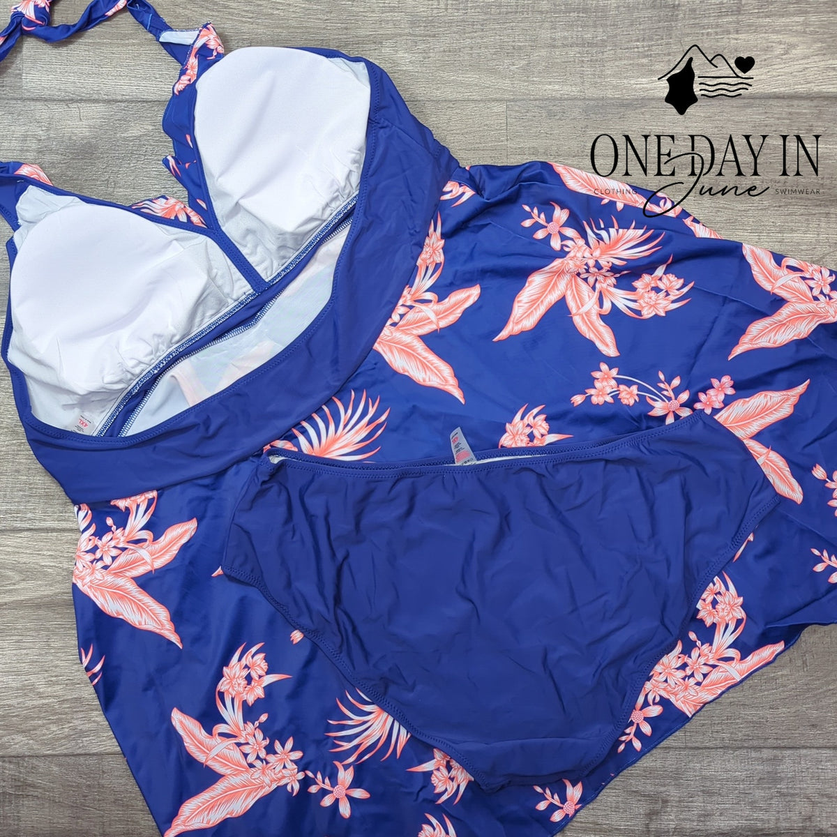 CharmLeaks Plus Size Halter Swimdress Tankini Swimsuit Blue Floral Size 4XL