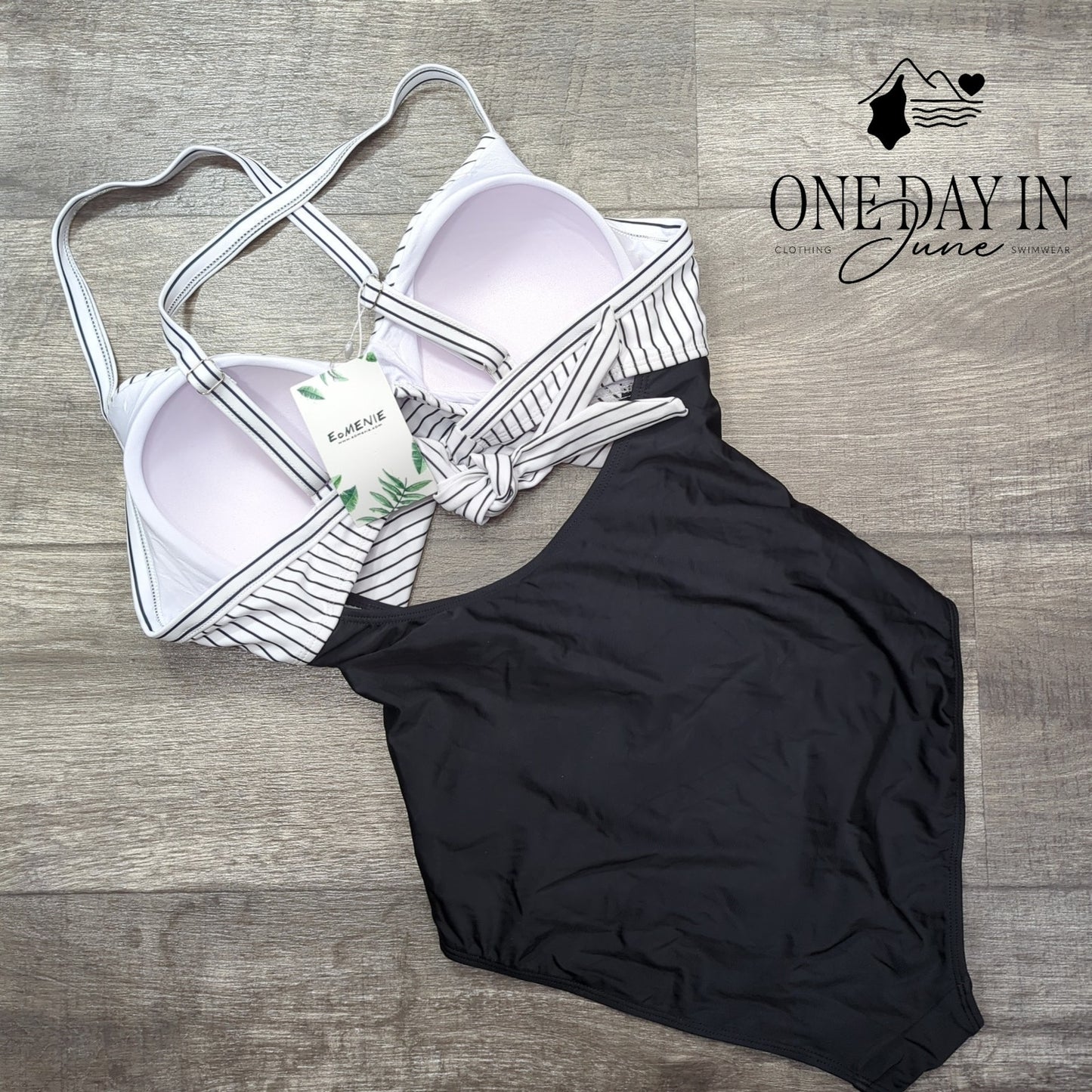 Eomenie Cross Front Cut Out One Piece Swimsuit Size M