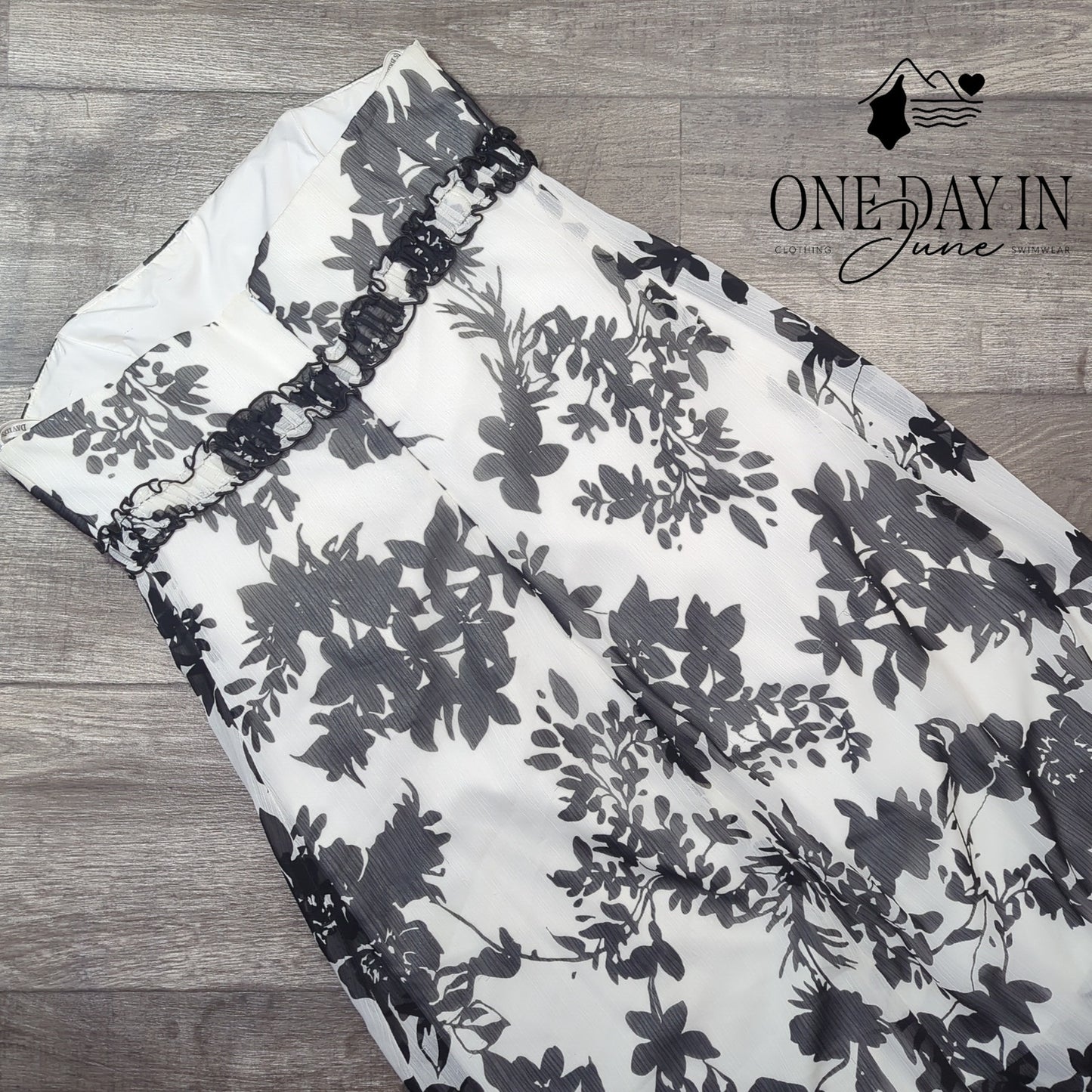 David's Bridal Sleeveless Layered Mini Dress Size 10