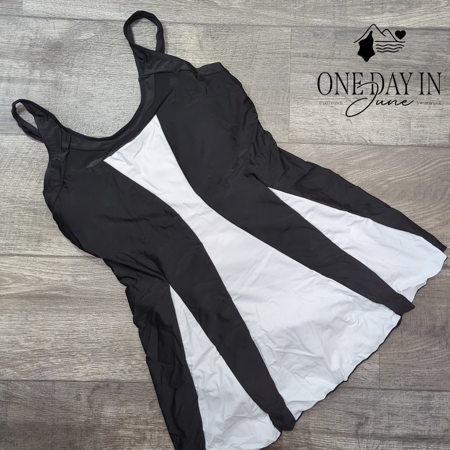 Zando Boyshort Swimdress One Piece Swimsuit Size XL