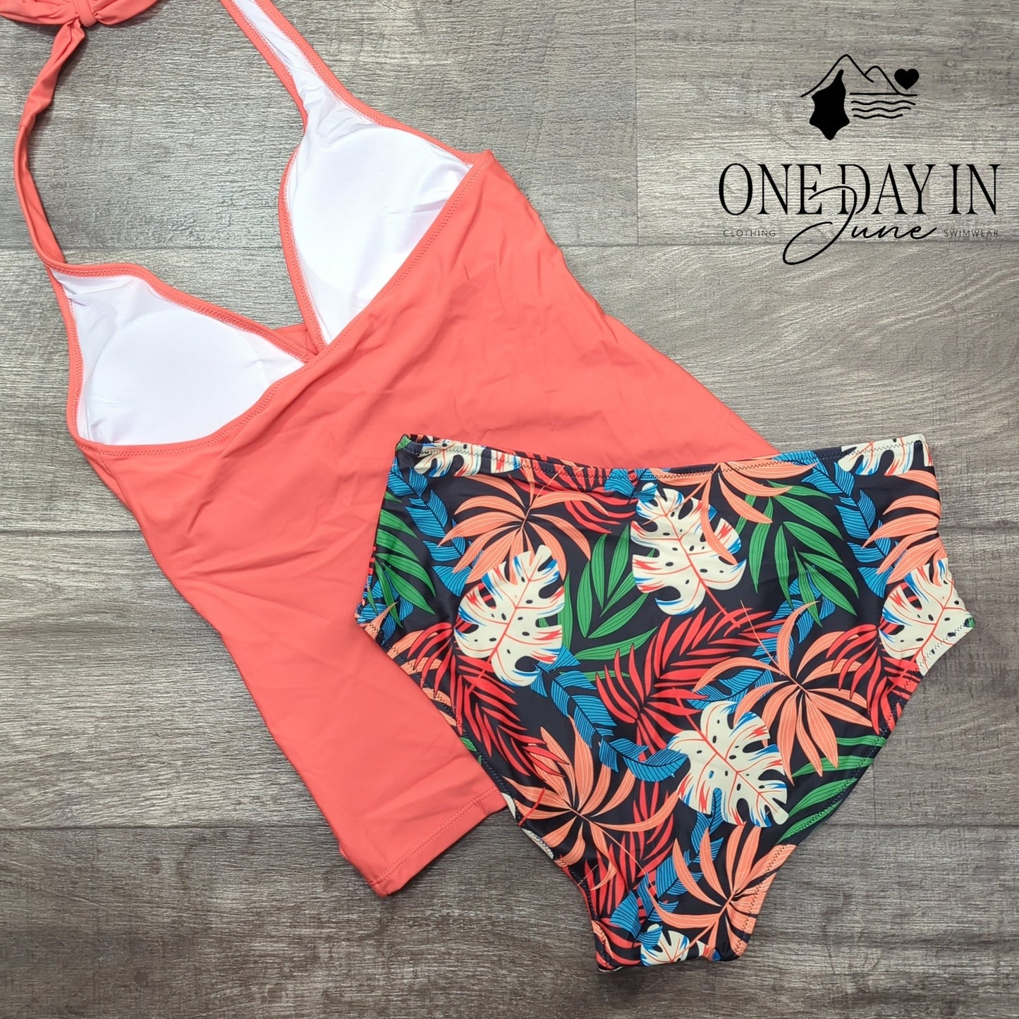 Suuksess Halter Cross Front Tankini Swimsuit Size L