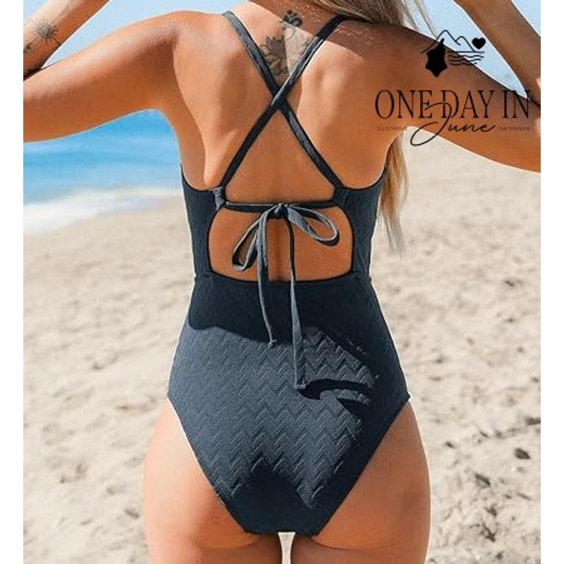 Cupshe Lace Up Back Molded Cup One Piece Swimsuit Size L