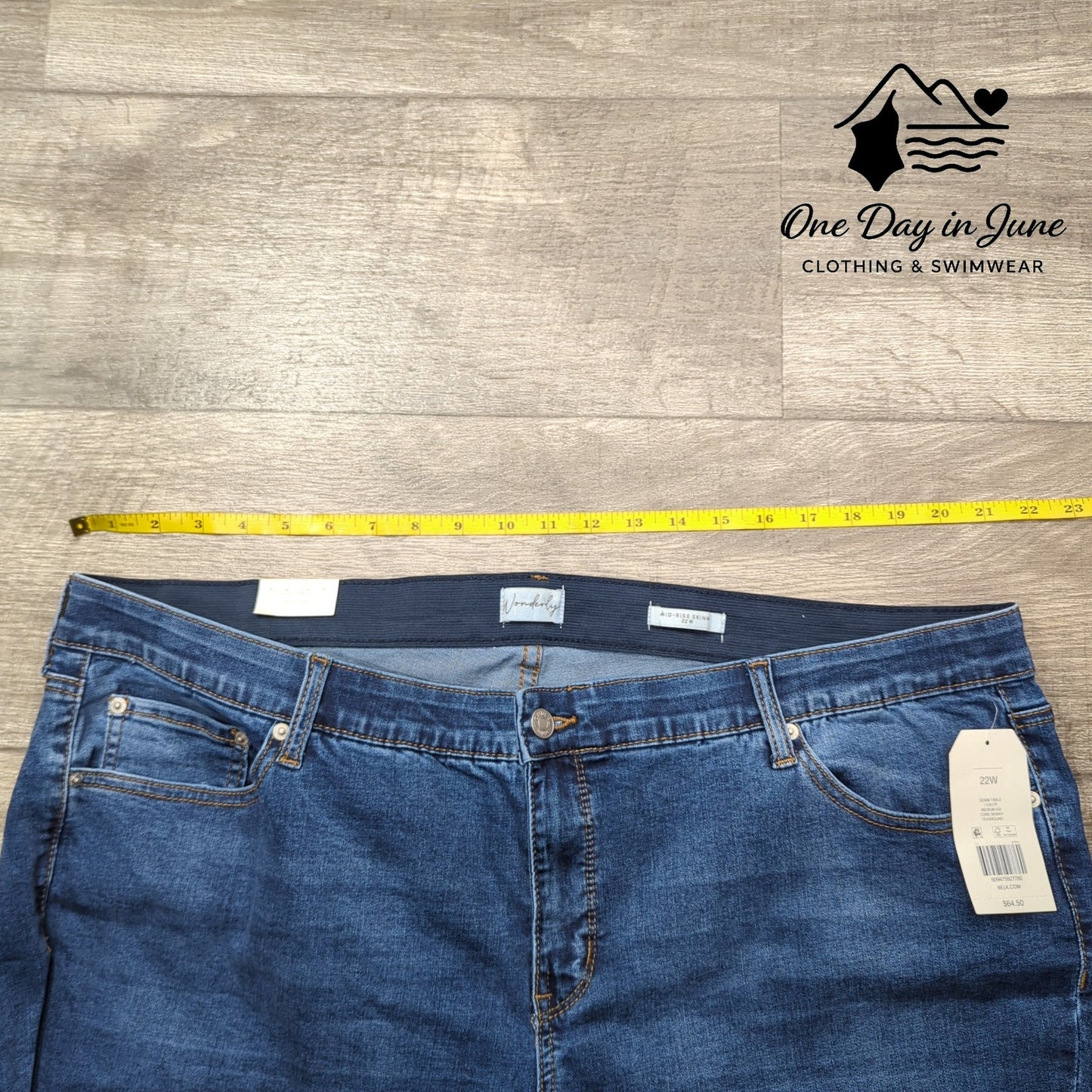 Wonderly Plus Size Mid Rise Skinny Jeans Size 22W