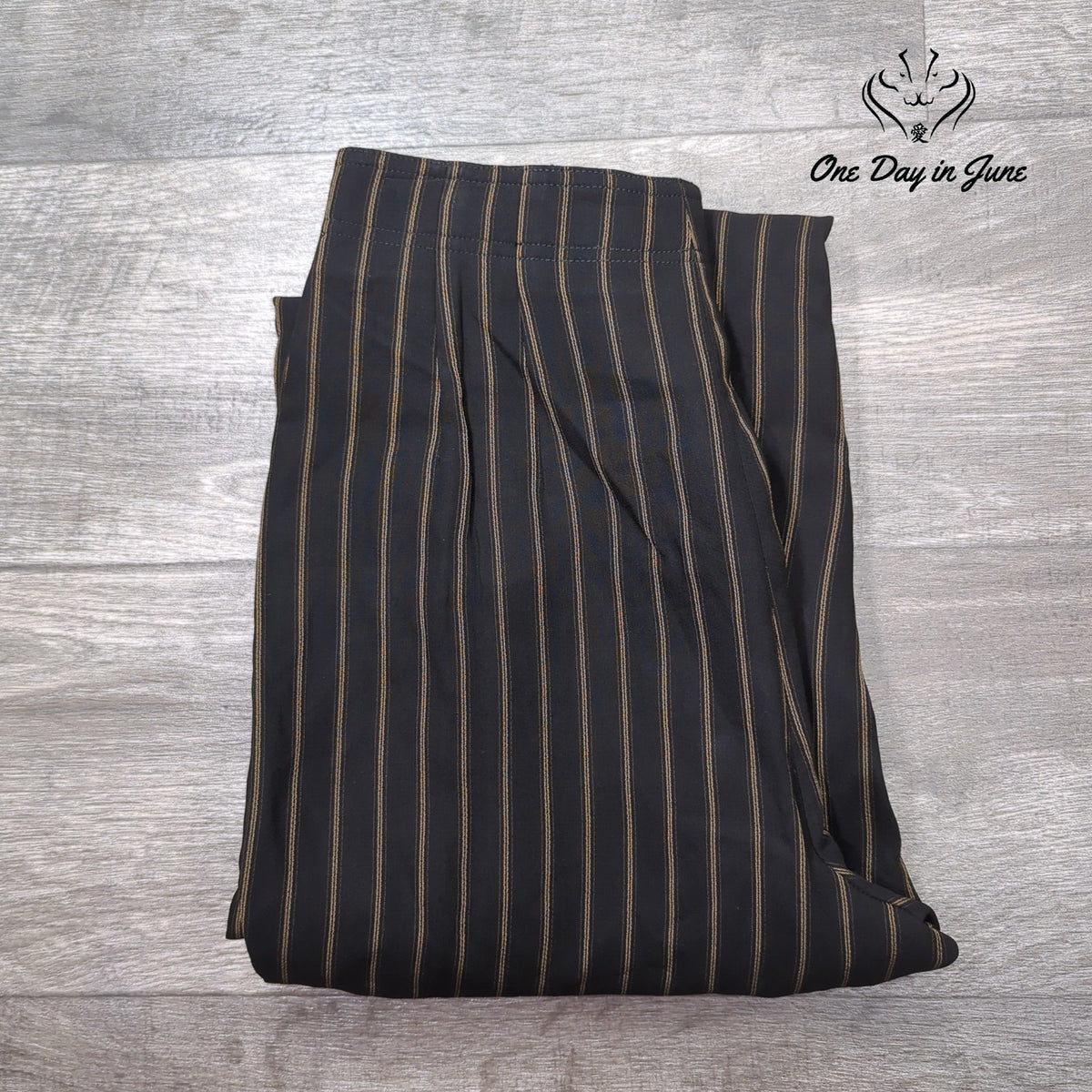 Dana Buchman Indochic Straight Leg Striped Dress Pants Black Brown NWT Size 10