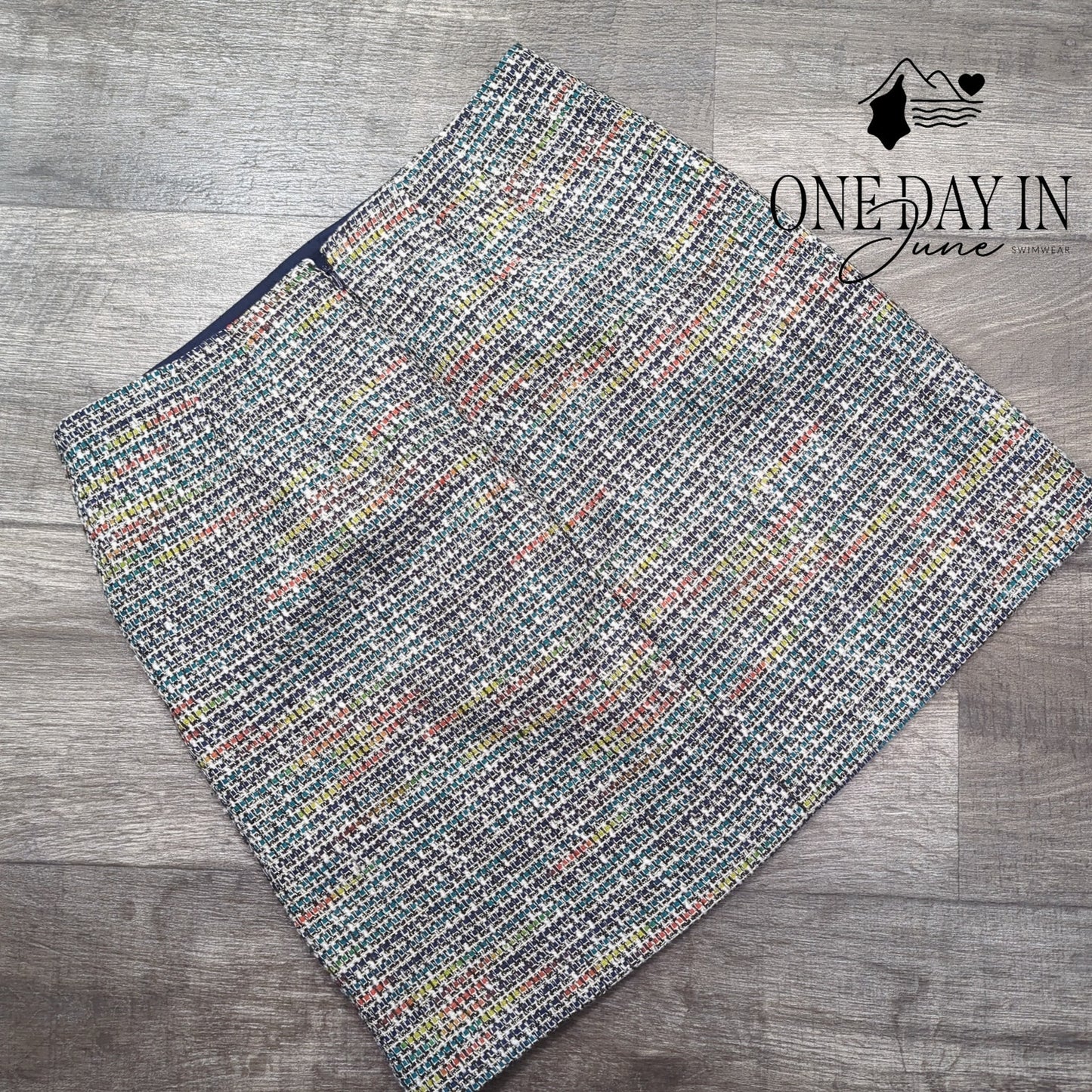 Loft Lined Mini Skirt Size 6