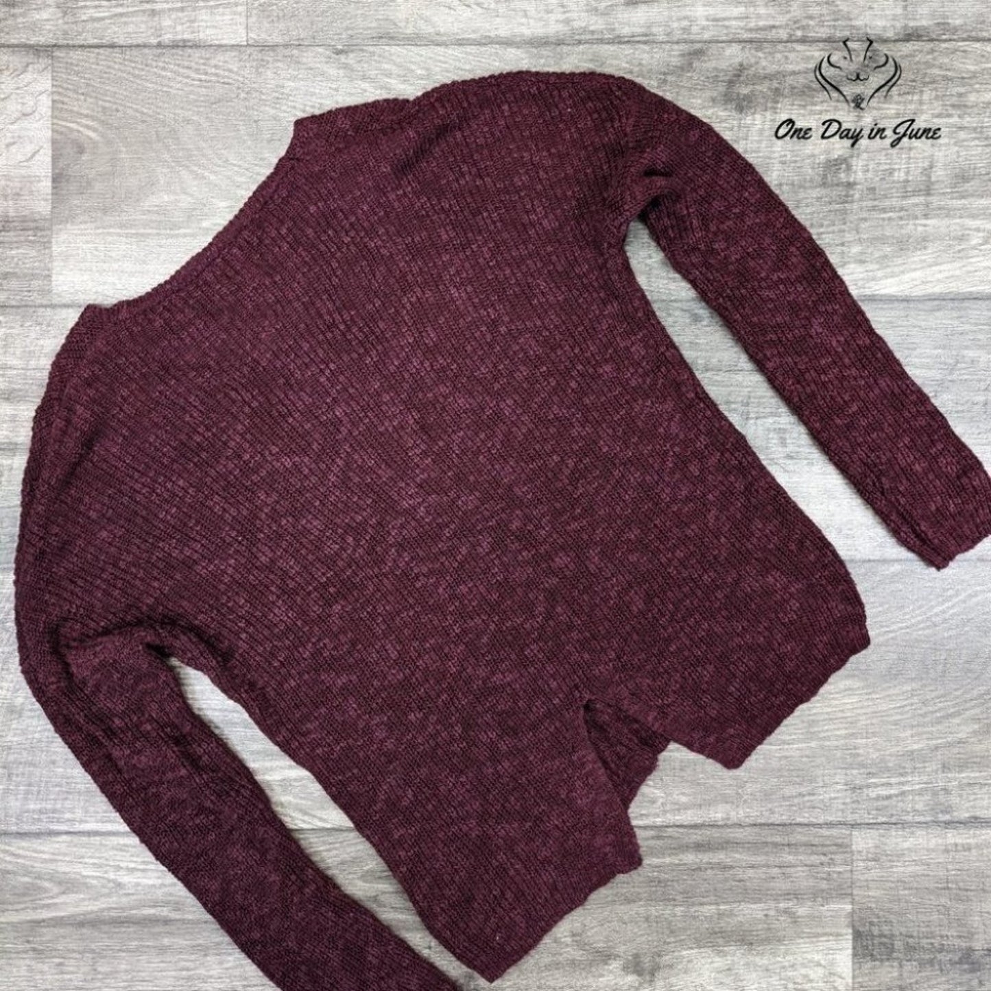 Guess Long Sleeve Knit Sweater Size M