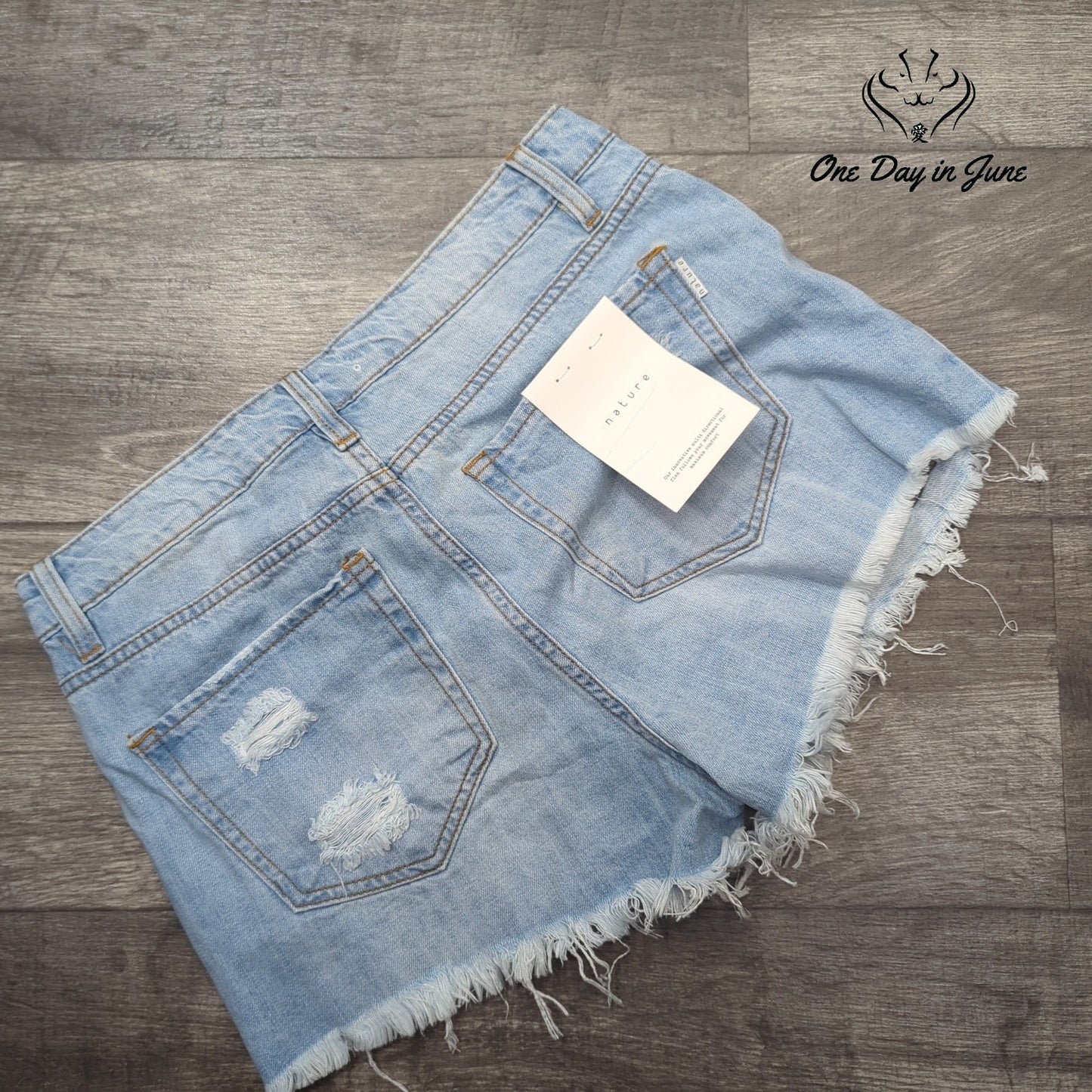Nature High Rise Denim Shorts Size L