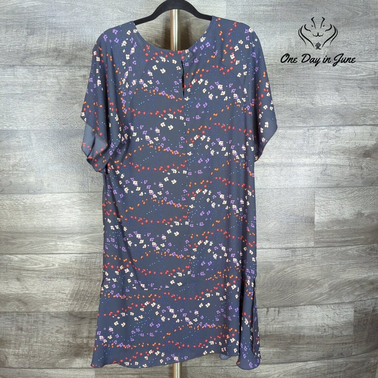 Cabo Short Sleeve Mini Dress Size L