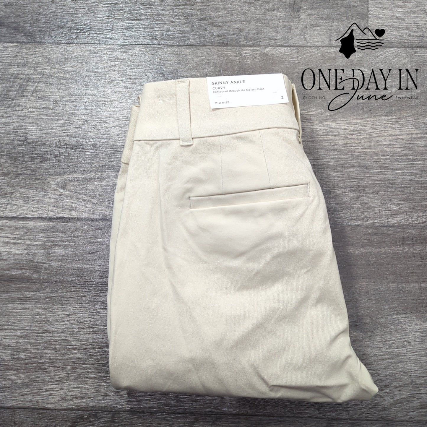 Loft Skinny Curvy Ankle Pants Size 2