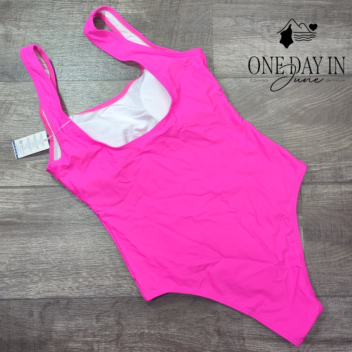 Summer Mae Square Neck One Piece Swimsuit Size M