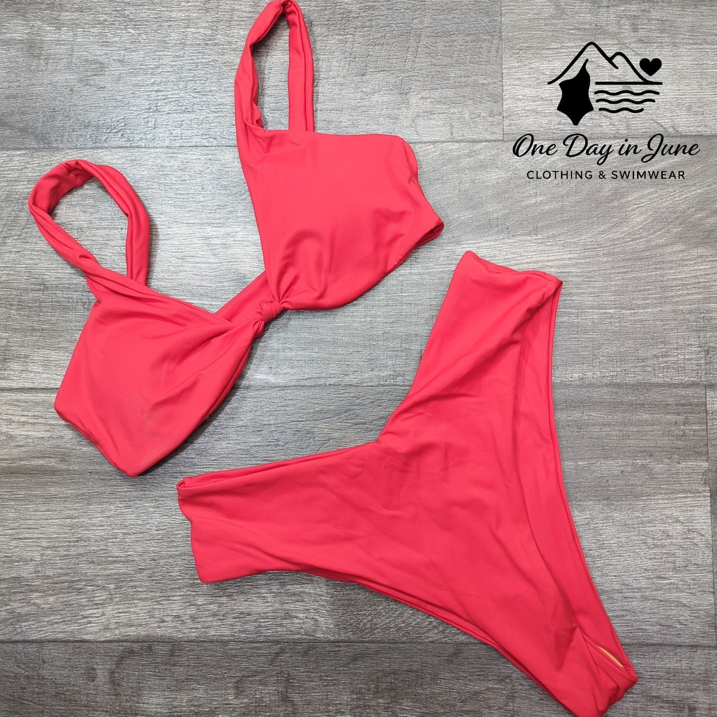 Charmleaks High Cut Cheeky Bikini Swimsuit Size M