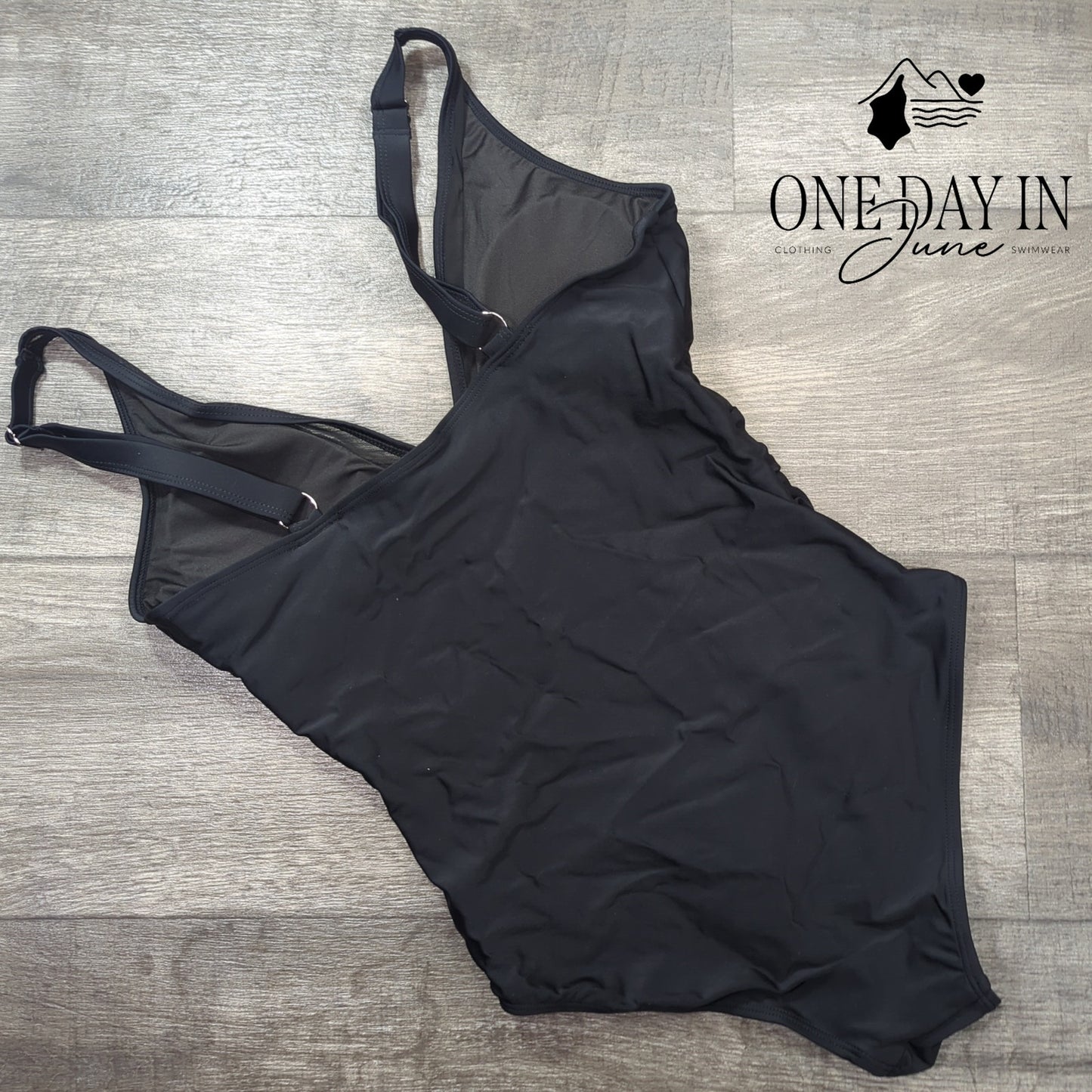 CharmLeaks Cut Out Mesh One Piece Swimsuit Size M