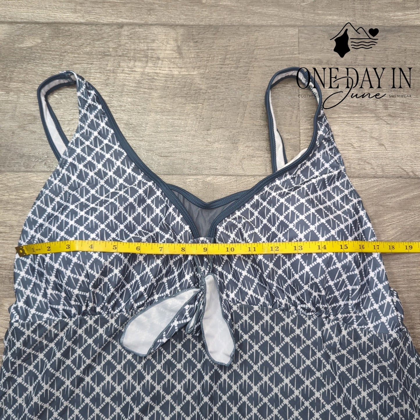 Zando Plus Size Swimdress One Piece One Piece Swimsuit Size 3XL
