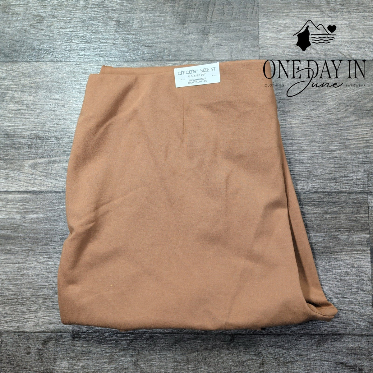 Chico's So Slimming Juliet Slim Leg Pants Tan NWT Size Chico's 4T (20T)