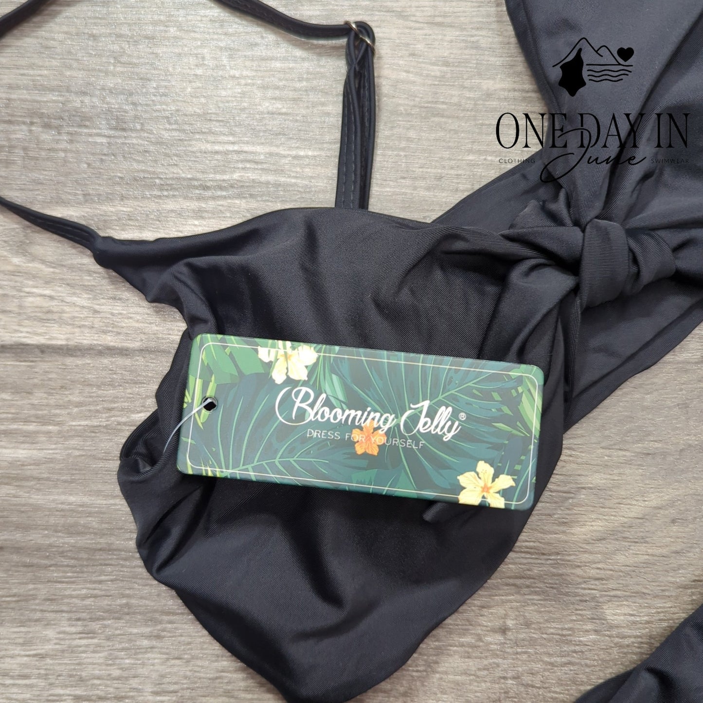 Blooming Jelly Knot Front High Waist Bikini Swimsuit Size M